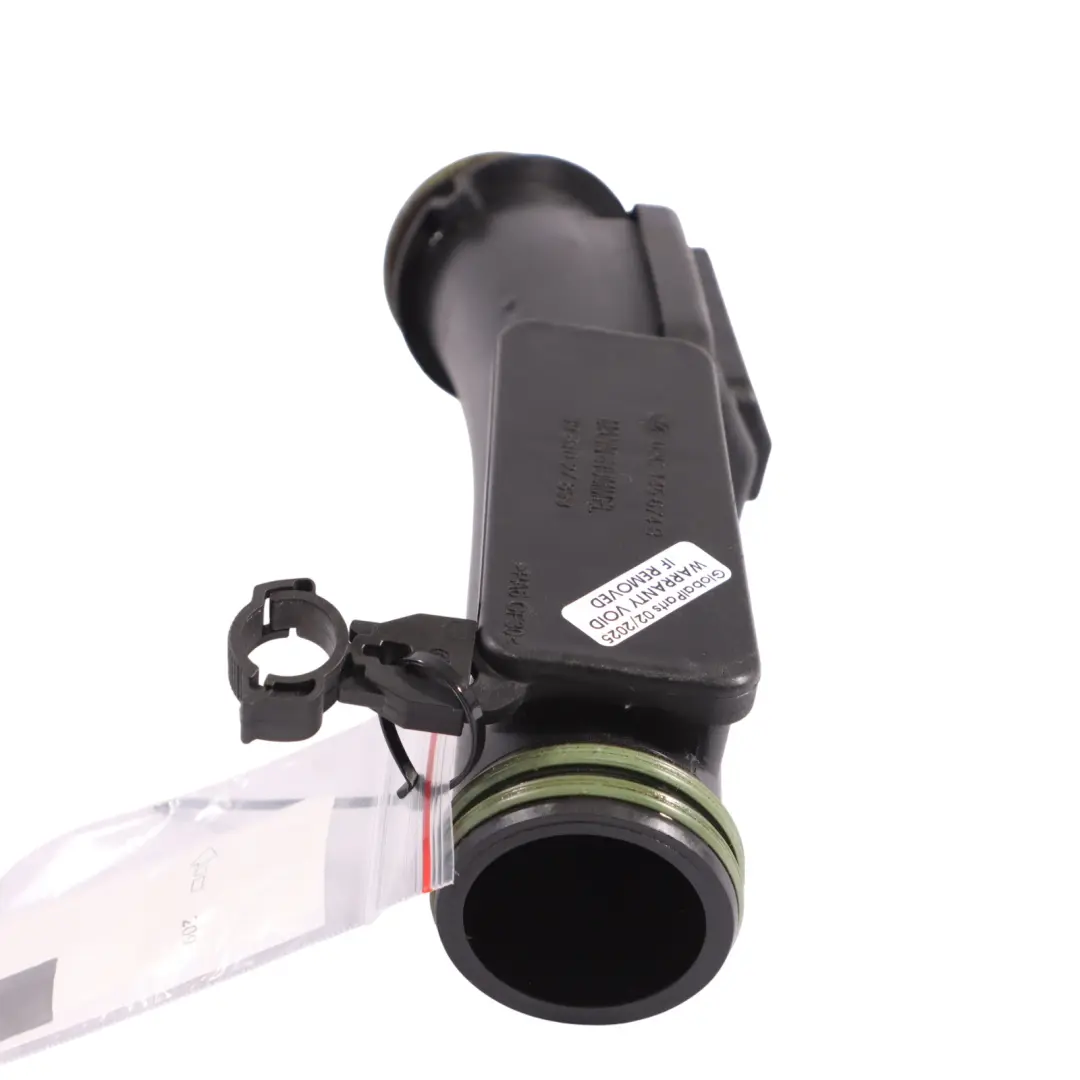 Przewód Rura Dolotu Powietrza do Audi A1 8X 1.4 o numerze 03C145674B Audi A1 8X 1.4 Przewód Rura Dolotu Powietrza - SKU 03C145674B - Numer Części 03C145674B