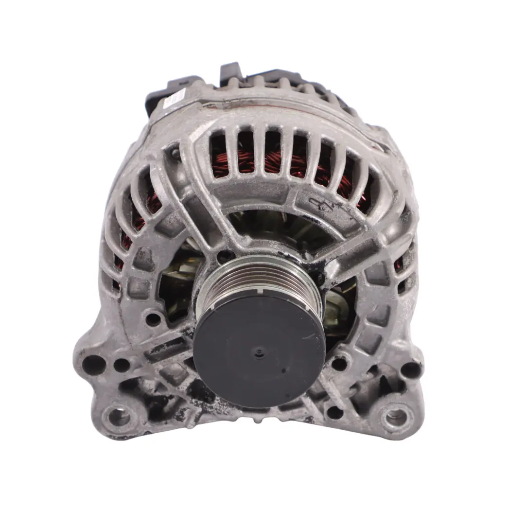 Alternateur Générateur 1.4 TFSI Moteur Essence CAVG pour Audi A1 8X A3 8P à propos du numéro de pièce 03C903023A Audi A1 8X A3 8P Alternateur Générateur 1.4 TFSI Moteur Essence CAVG - SKU 03C903023A - Numéro de pièce 03C903023A