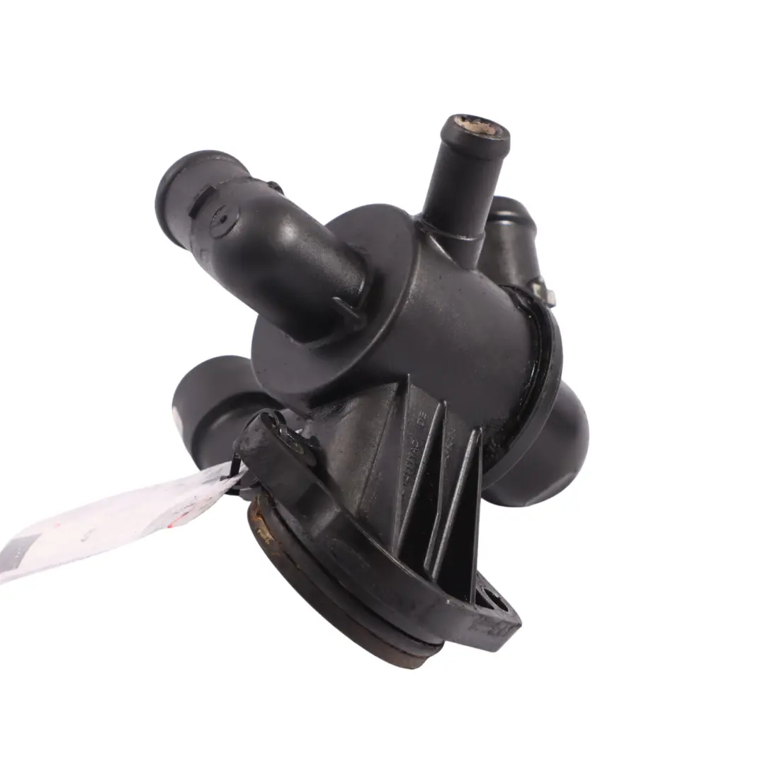 Audi A3 8P 2.0 TDI Diesel Boîtier Liquide Pour Thermostat - SKU 03L121111AC - Numéro de pièce 03L121111AC