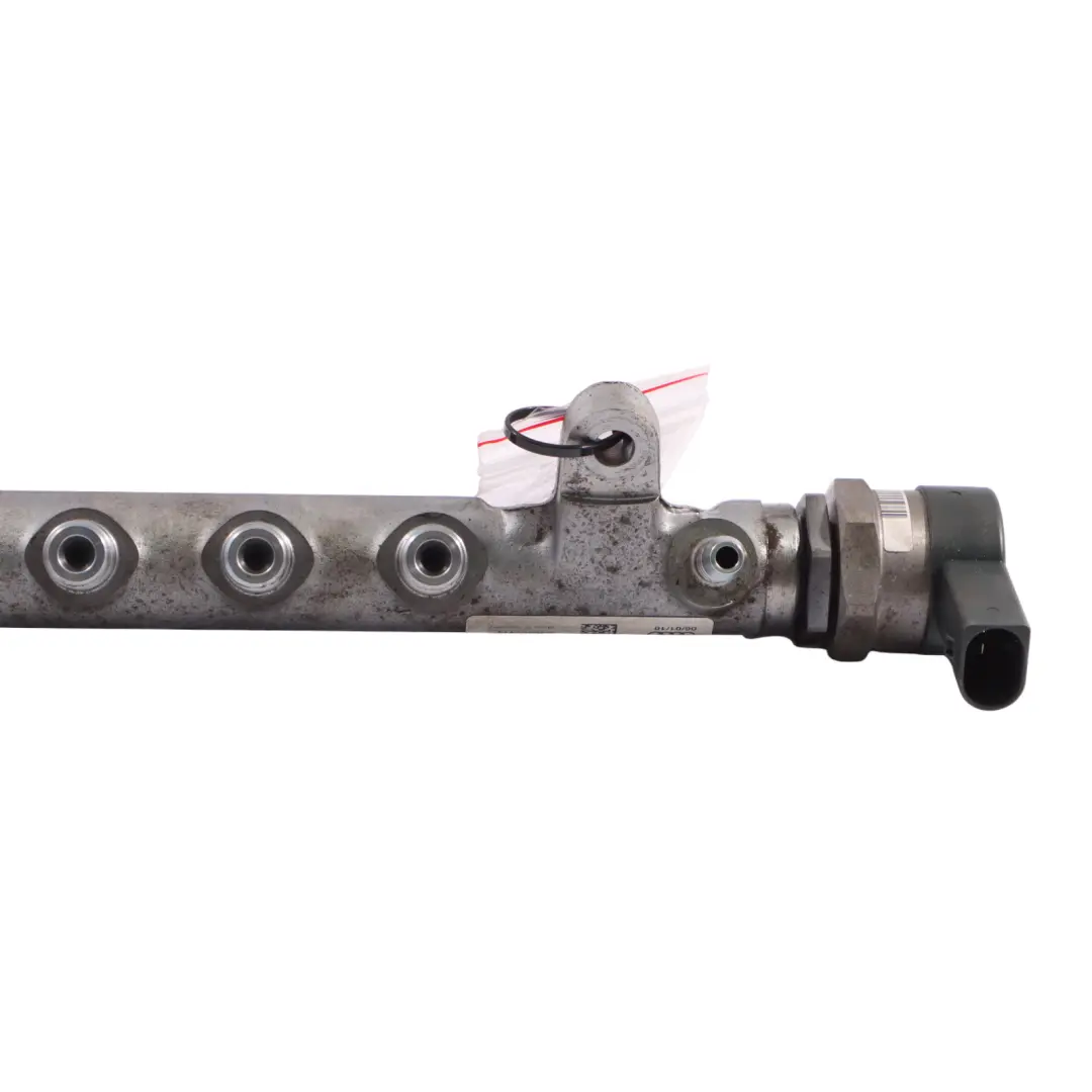 Audi A3 8P 2.0 TDI Línea De Inyección De Combustible Tubo Presión Rail - SKU 03L130089 - Número de pieza 03L130089