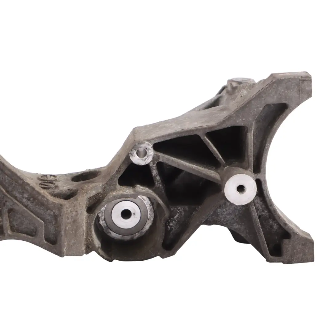 Audi A5 8T 2,0 TDI Support pompe carburant pour alternateur - SKU 03L903143R - Numéro de pièce 03L903143R