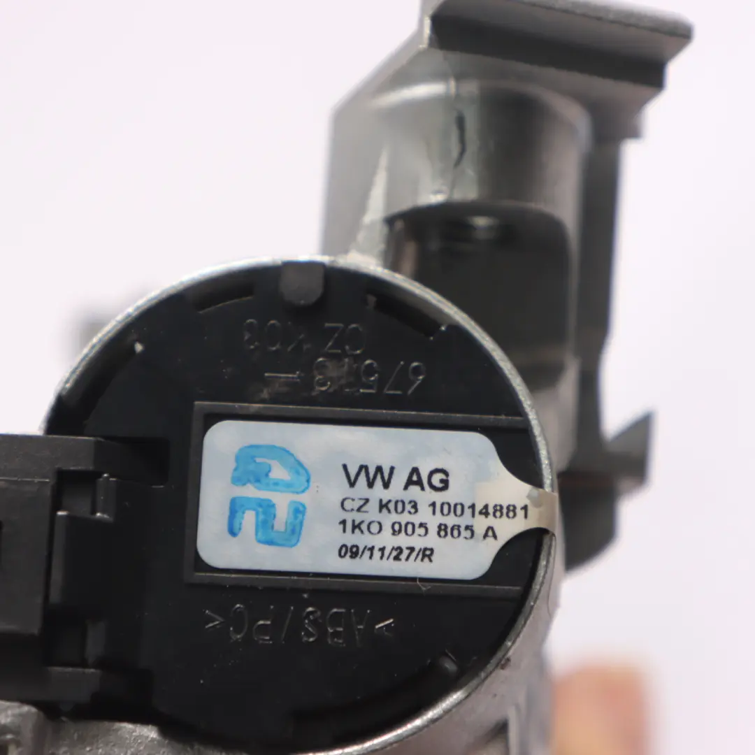 Kit ECU moteur diesel Audi A3 8P 1.6 TDI 105HP CAYC 2 clés Manuel pour à propos du numéro de pièce 03L906023M Kit ECU moteur diesel Audi A3 8P 1.6 TDI 105HP CAYC 2 clés Manuel - SKU 03L906023M-1 - Numéro de pièce 03L906023M