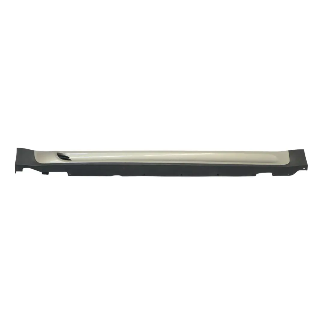 Battitacco Destra Laterale Rivestimento Sparkling Silver - A60 per Mini JCW R56 R57 con numero di parte 0404114 Mini JCW R56 R57 Battitacco Destra Laterale Rivestimento Sparkling Silver - A60 - SKU 0404114-SS - Numero di parte 0404114