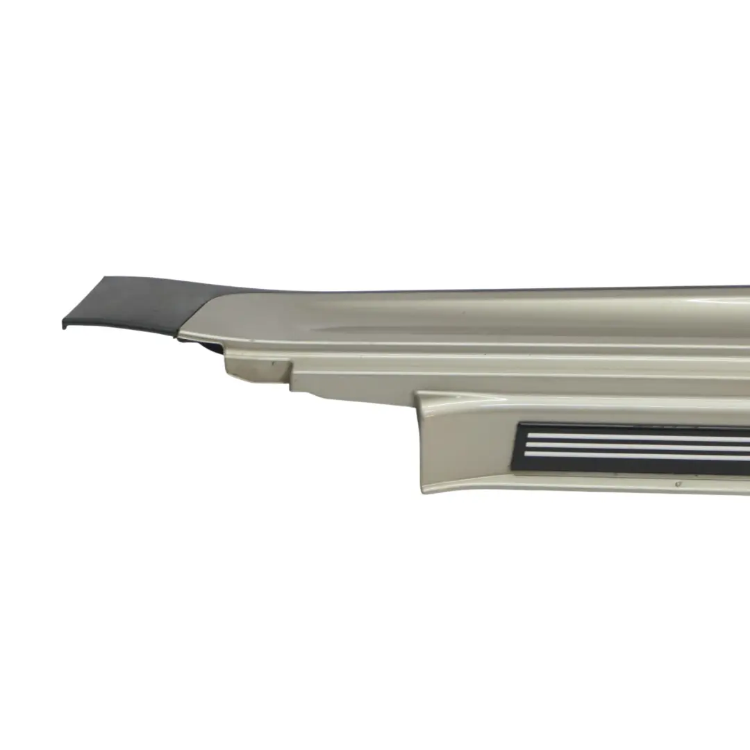 Battitacco Destra Laterale Rivestimento Sparkling Silver - A60 per Mini JCW R56 R57 con numero di parte 0404114 Mini JCW R56 R57 Battitacco Destra Laterale Rivestimento Sparkling Silver - A60 - SKU 0404114-SS - Numero di parte 0404114