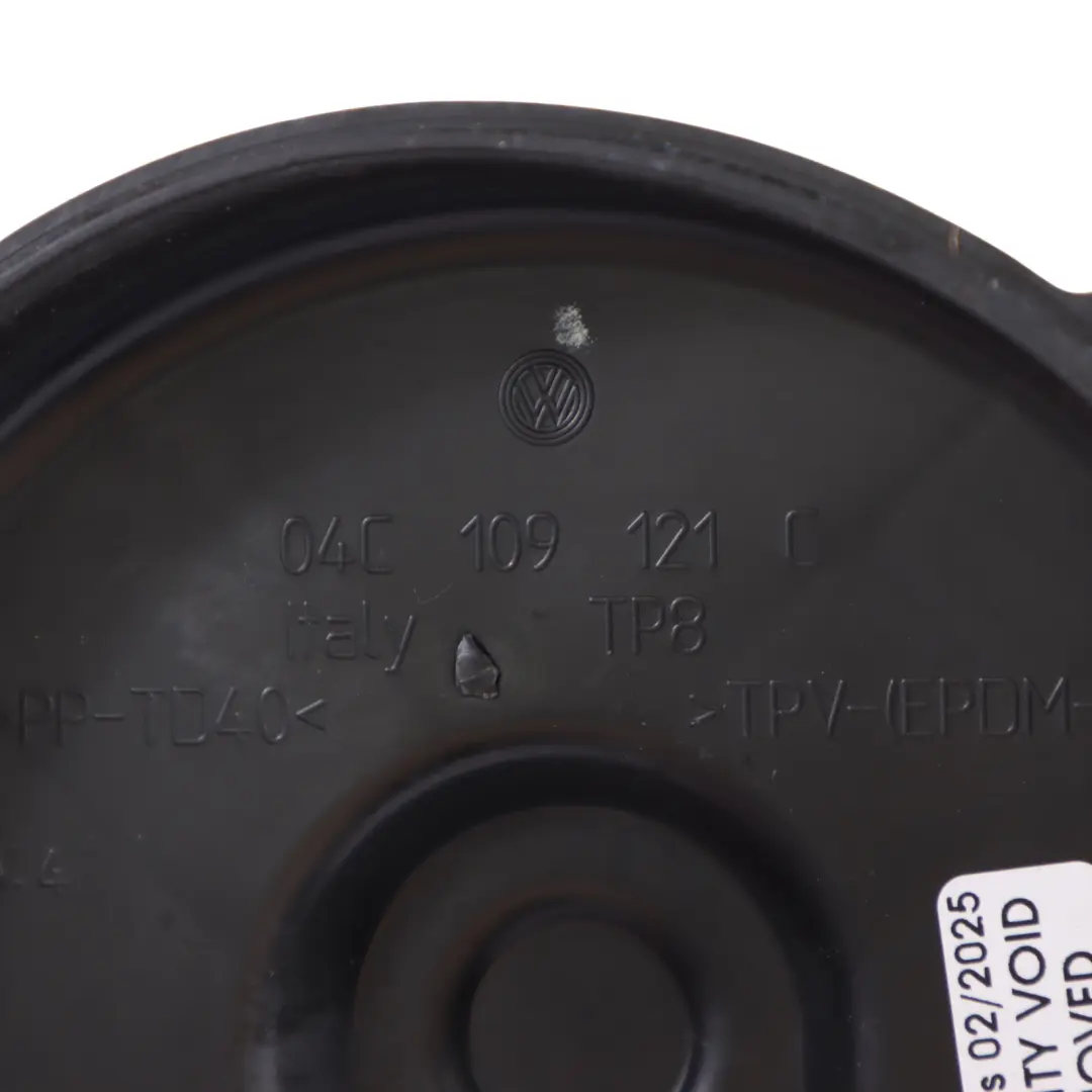 Couvercle Courroie Distribution Moteur À Essence pour Audi A3 8V 1.4 TFSI à propos du numéro de pièce 04C109121C Audi A3 8V 1.4 TFSI Couvercle Courroie Distribution Moteur À Essence - SKU 04C109121C - Numéro de pièce 04C109121C