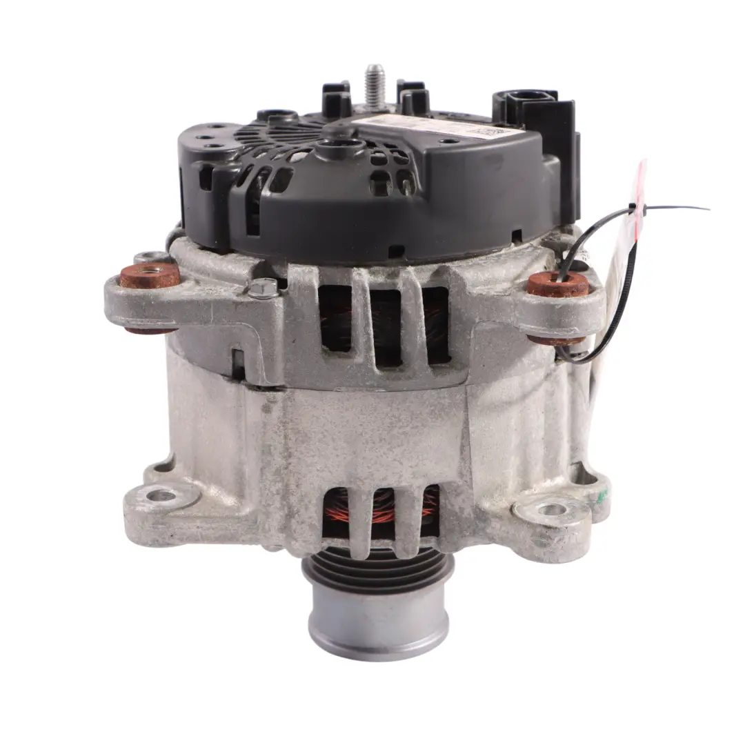 Alternatore Valeo 14V 140A per Volkswagen Golf Sportsvan 1.5 TSI con numero di parte 04C903021A Volkswagen Golf Sportsvan 1.5 TSI Alternatore Valeo 14V 140A - SKU 04C903021A - Numero di parte 04C903021A