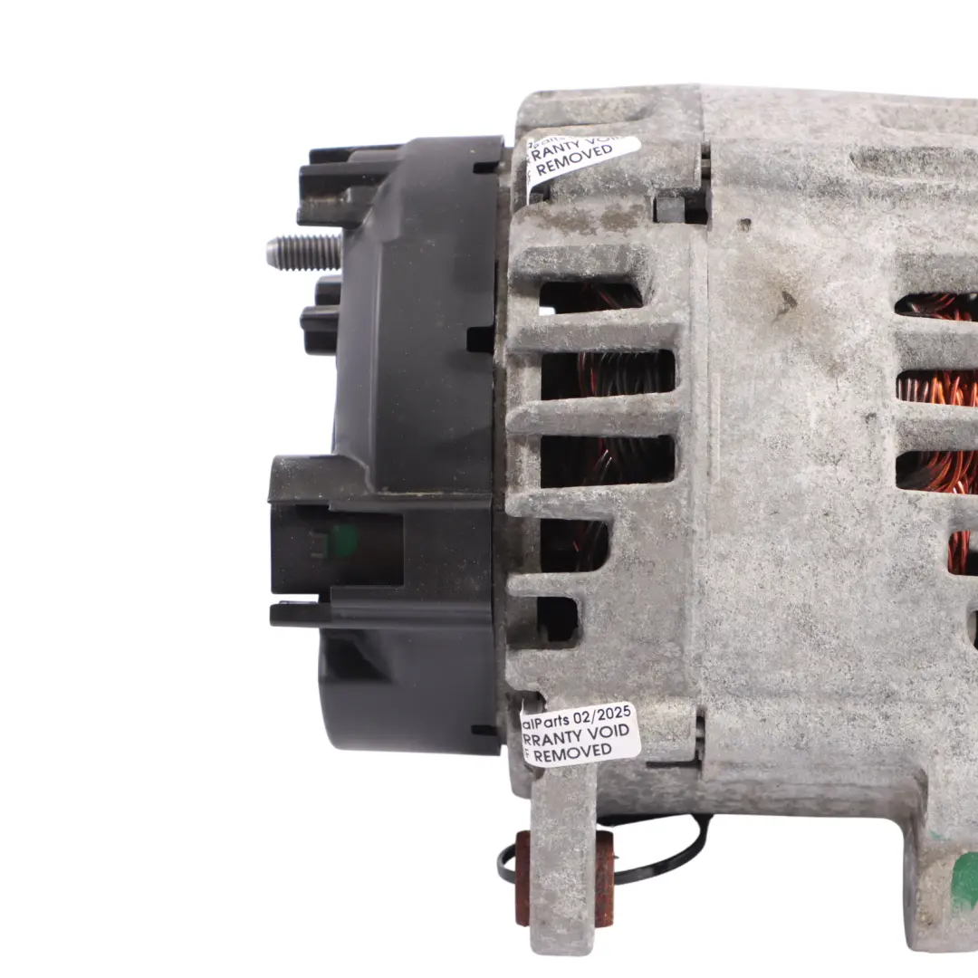 Alternatore Valeo 14V 140A per Volkswagen Golf Sportsvan 1.5 TSI con numero di parte 04C903021A Volkswagen Golf Sportsvan 1.5 TSI Alternatore Valeo 14V 140A - SKU 04C903021A - Numero di parte 04C903021A