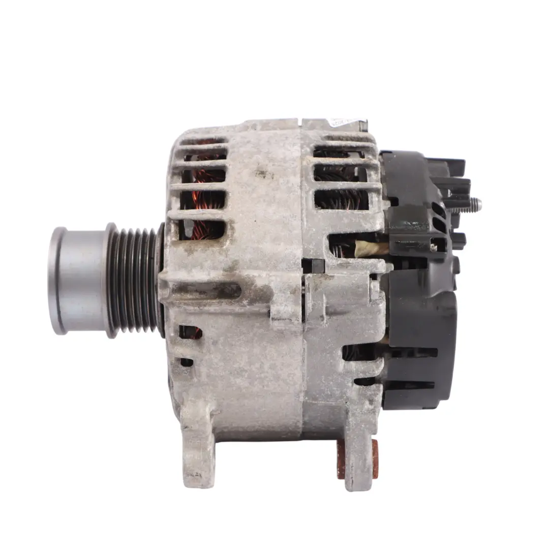 Volkswagen Golf Sportsvan 1.5 TSI Alternator Valeo 14V 140A - SKU 04C903021A - Part number 04C903021A
