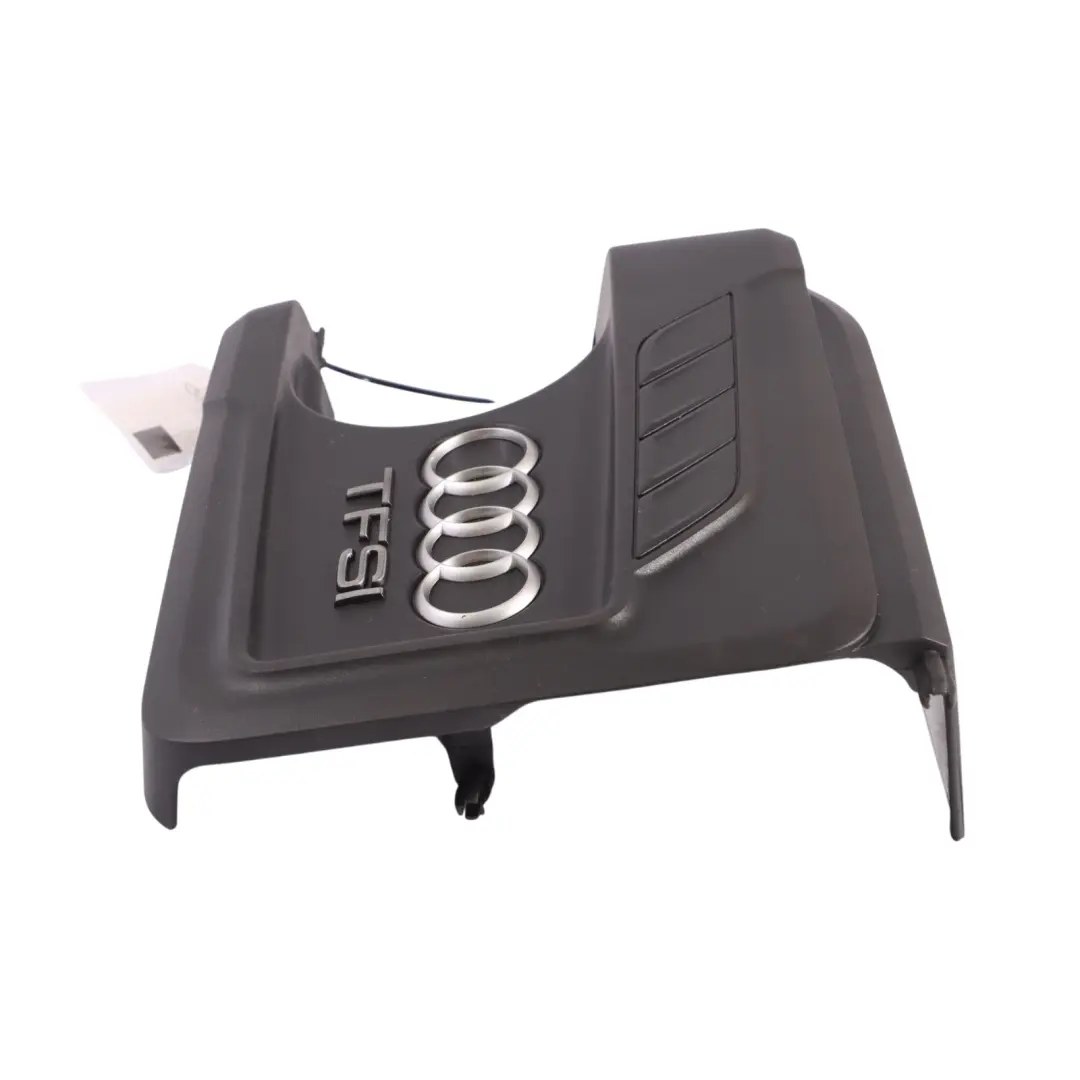 Coperchio Motore Benzina Pannello Trim per Audi A3 8V 1.4 TFSI con numero di parte 04E103925B Audi A3 8V 1.4 TFSI Coperchio Motore Benzina Pannello Trim - SKU 04E103925B - Numero di parte 04E103925B