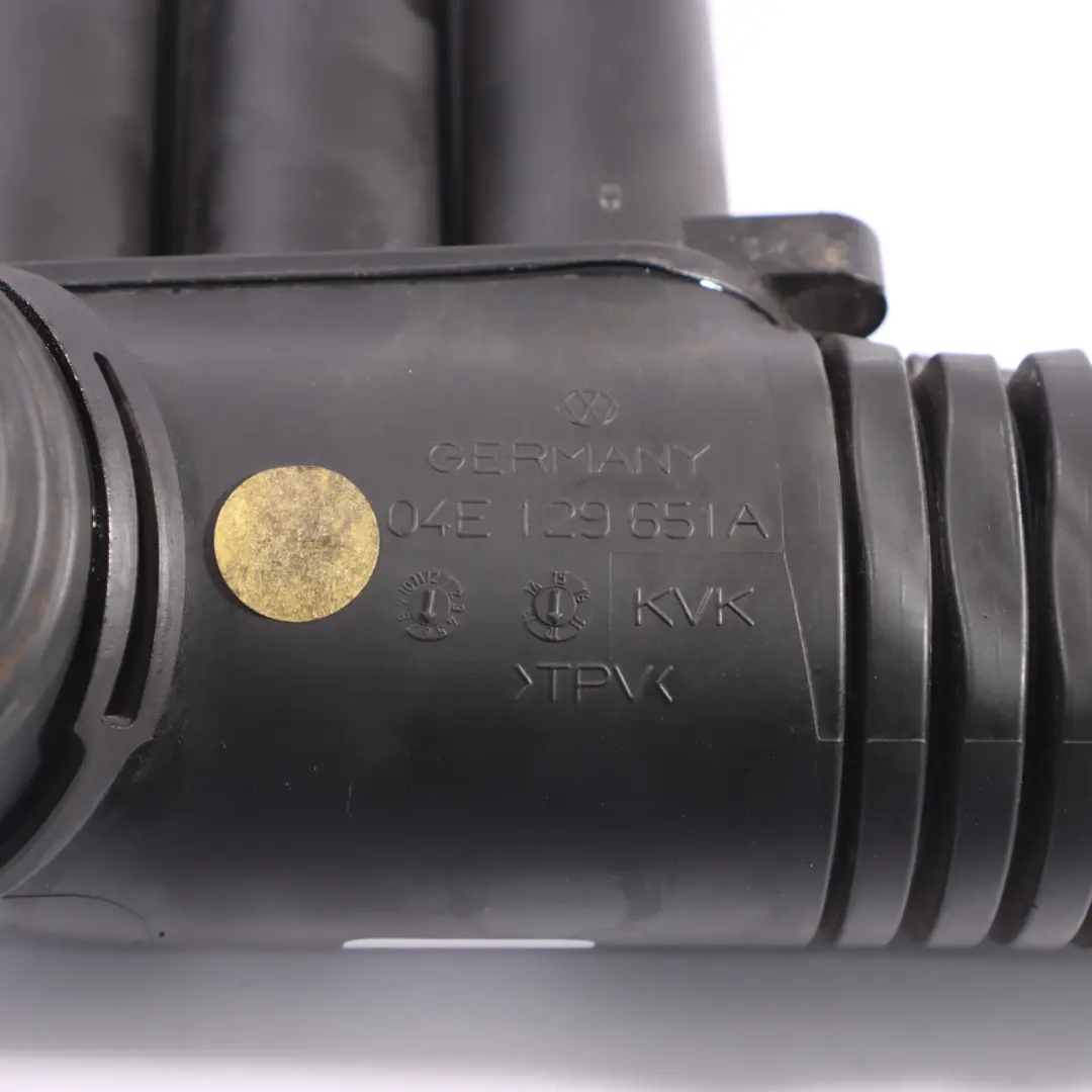 Conducto De Entrada Aire Canal Admisión Tubería para Audi A3 8V 1.4 TFSI con número de pieza 04E129651A Audi A3 8V 1.4 TFSI Conducto De Entrada Aire Canal Admisión Tubería - SKU 04E129651A - Número de pieza 04E129651A