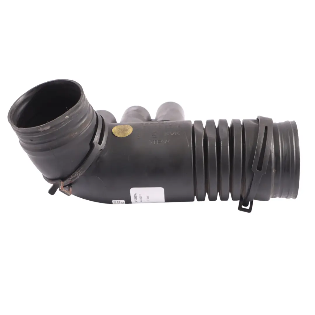 Rura Przewód Ssący Powietrza do Audi A3 8V 1.4 TFSI o numerze 04E129651A Audi A3 8V 1.4 TFSI Rura Przewód Ssący Powietrza - SKU 04E129651A - Numer Części 04E129651A