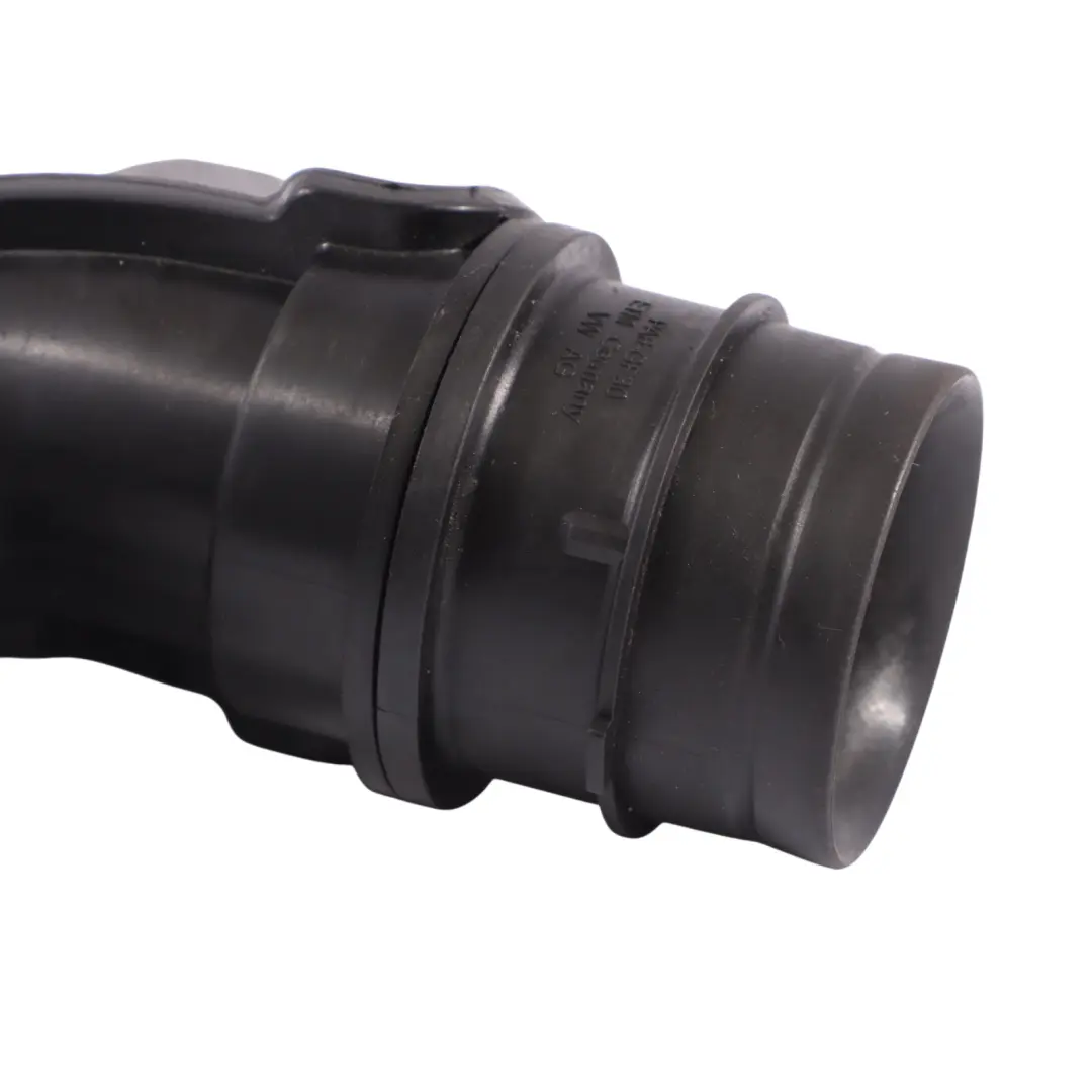 5G Manguera Aire Tubo Intercarga Colector Admisión 04E129656 para Audi A3 8V VW Golf con número de pieza 04E129656L Audi A3 8V VW Golf 5G Manguera Aire Tubo Intercarga Colector Admisión 04E129656 - SKU 04E129656L - Número de pieza 04E129656L