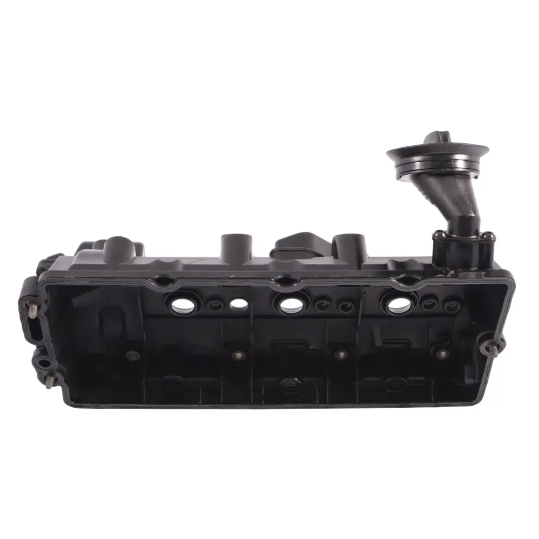 CZVA Engine Cylinder Head Rocker Cover CYL 4-6 to Audi A7 4G 3.0 TDI V6 with Part number 059103469CG Audi A7 4G 3.0 TDI V6 CZVA Engine Cylinder Head Rocker Cover CYL 4-6 - SKU 059103469CG - Part number 059103469CG