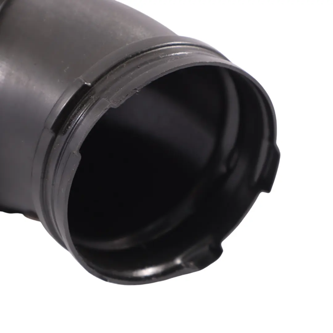 Intake Hose Pipe Line to Audi A7 4G 3.0 TDI Air with Part number 059129615Q Audi A7 4G 3.0 TDI Air Intake Hose Pipe Line - SKU 059129615Q - Part number 059129615Q