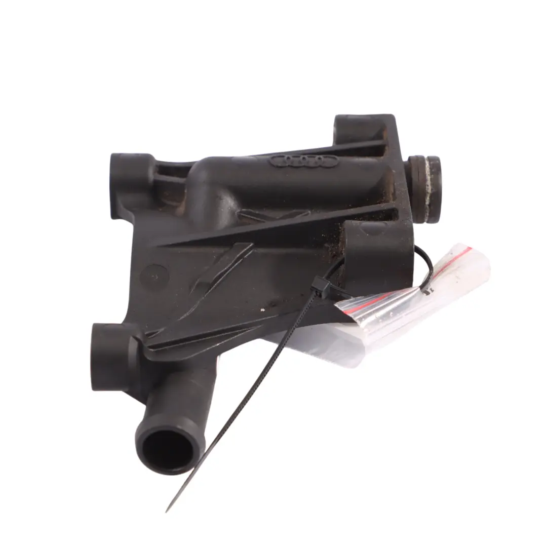Audi Q5 8R Water Cooling Coolant Pipe Line Connector Bracket - SKU 059131425A - Part number 059131425A