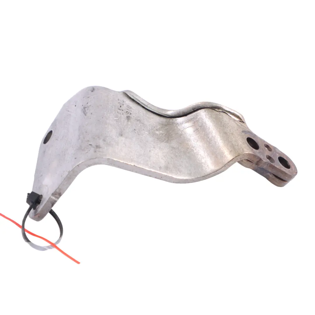 4G8 Uchwyt Turbosprężarki do Audi A7 o numerze 059145196H Audi A7 4G8 Uchwyt Turbosprężarki - SKU 059145196H - Numer Części 059145196H