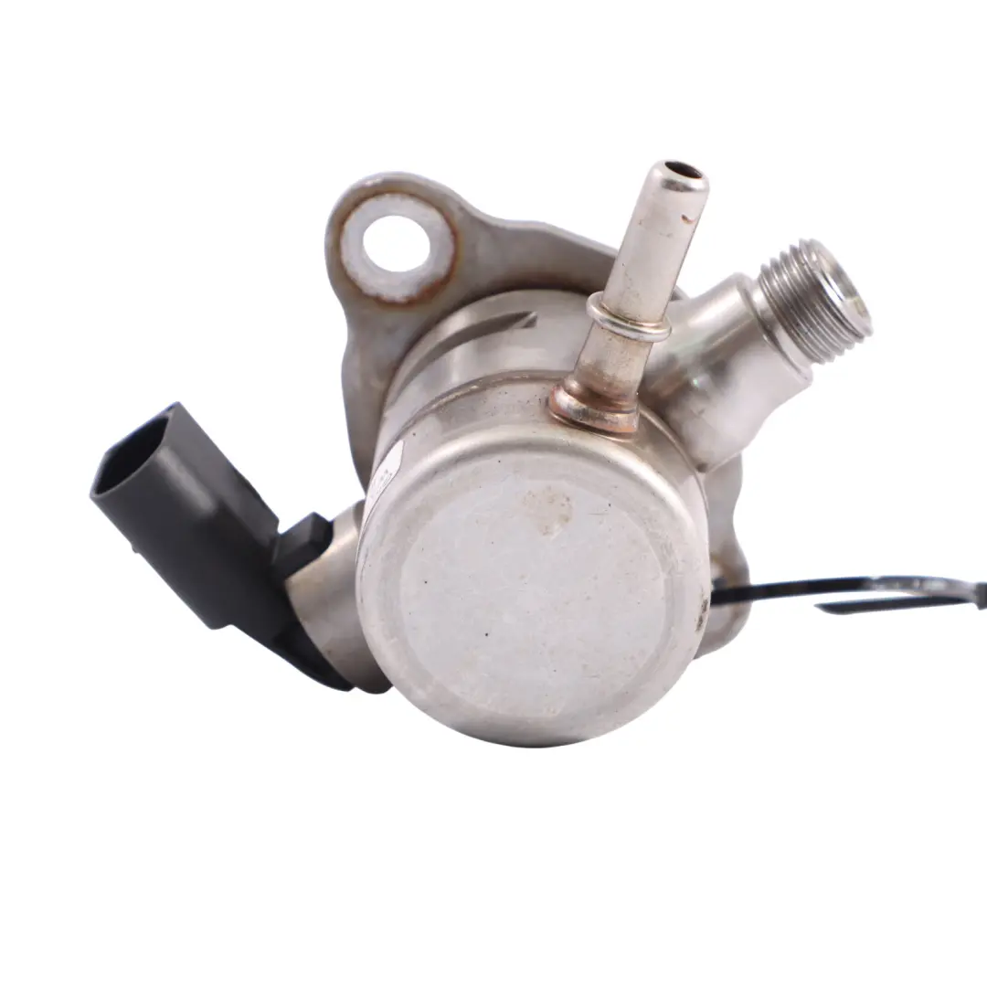 Pompe Haute Pression pour Volkswagen Golf SV Audi A3 8V 1.5 TSI TFSI à propos du numéro de pièce 05E127027D Volkswagen Golf SV Audi A3 8V 1.5 TSI TFSI Pompe Haute Pression - SKU 05E127027D - Numéro de pièce 05E127027D