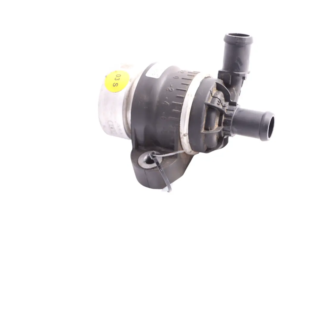 Pompa Ausiliaria Elettrica Liquido Raffreddamento Acqua per Audi A5 F5 con numero di parte 05L965567A Audi A5 F5 Pompa Ausiliaria Elettrica Liquido Raffreddamento Acqua - SKU 05L965567A - Numero di parte 05L965567A