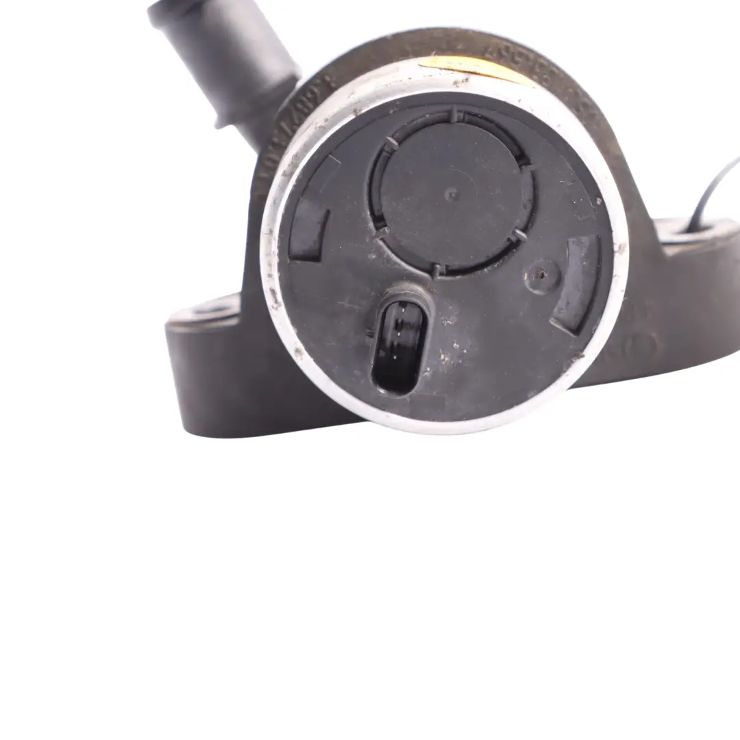 Bomba Auxiliar Eléctrica Agua Líquido Refrigerante para Audi A5 F5 con número de pieza 05L965567A Audi A5 F5 Bomba Auxiliar Eléctrica Agua Líquido Refrigerante - SKU 05L965567A - Número de pieza 05L965567A