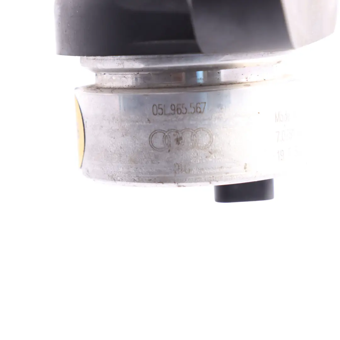 Bomba Auxiliar Eléctrica Agua Líquido Refrigerante para Audi A5 F5 con número de pieza 05L965567A Audi A5 F5 Bomba Auxiliar Eléctrica Agua Líquido Refrigerante - SKU 05L965567A - Número de pieza 05L965567A