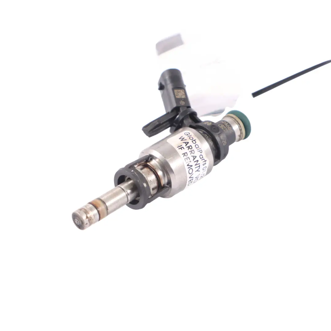 Injecteur carburant pour moteur essence pour Audi Q5 FY 2.0 TFSI à propos du numéro de pièce 06A906036G Audi Q5 FY 2.0 TFSI Injecteur carburant pour moteur essence - SKU 06A906036G - Numéro de pièce 06A906036G