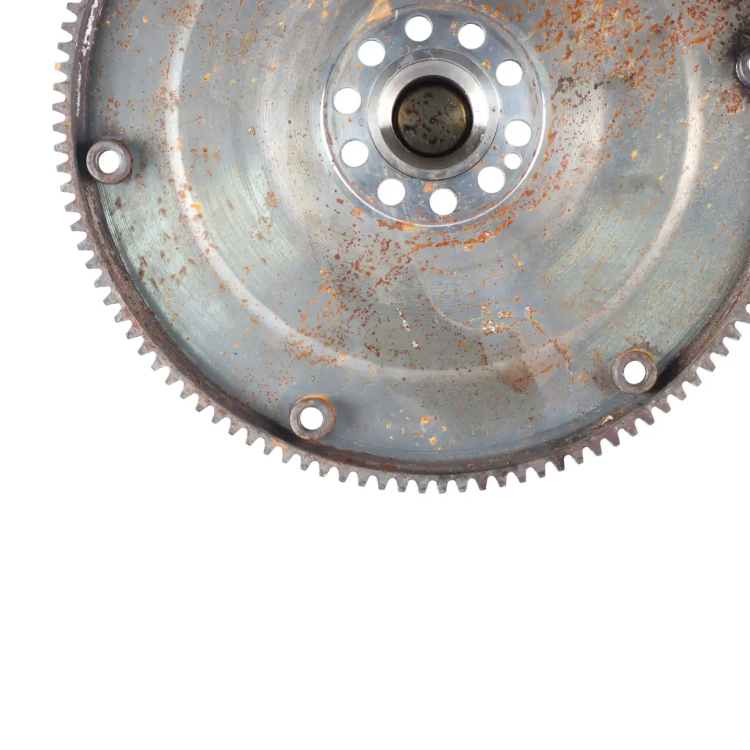 Couronne Volant Moteur 3.2 FSI Boîte Auto pour Audi A4 B8 à propos du numéro de pièce 06E105323K Audi A4 B8 Couronne Volant Moteur 3.2 FSI Boîte Auto - SKU 06E105323K - Numéro de pièce 06E105323K