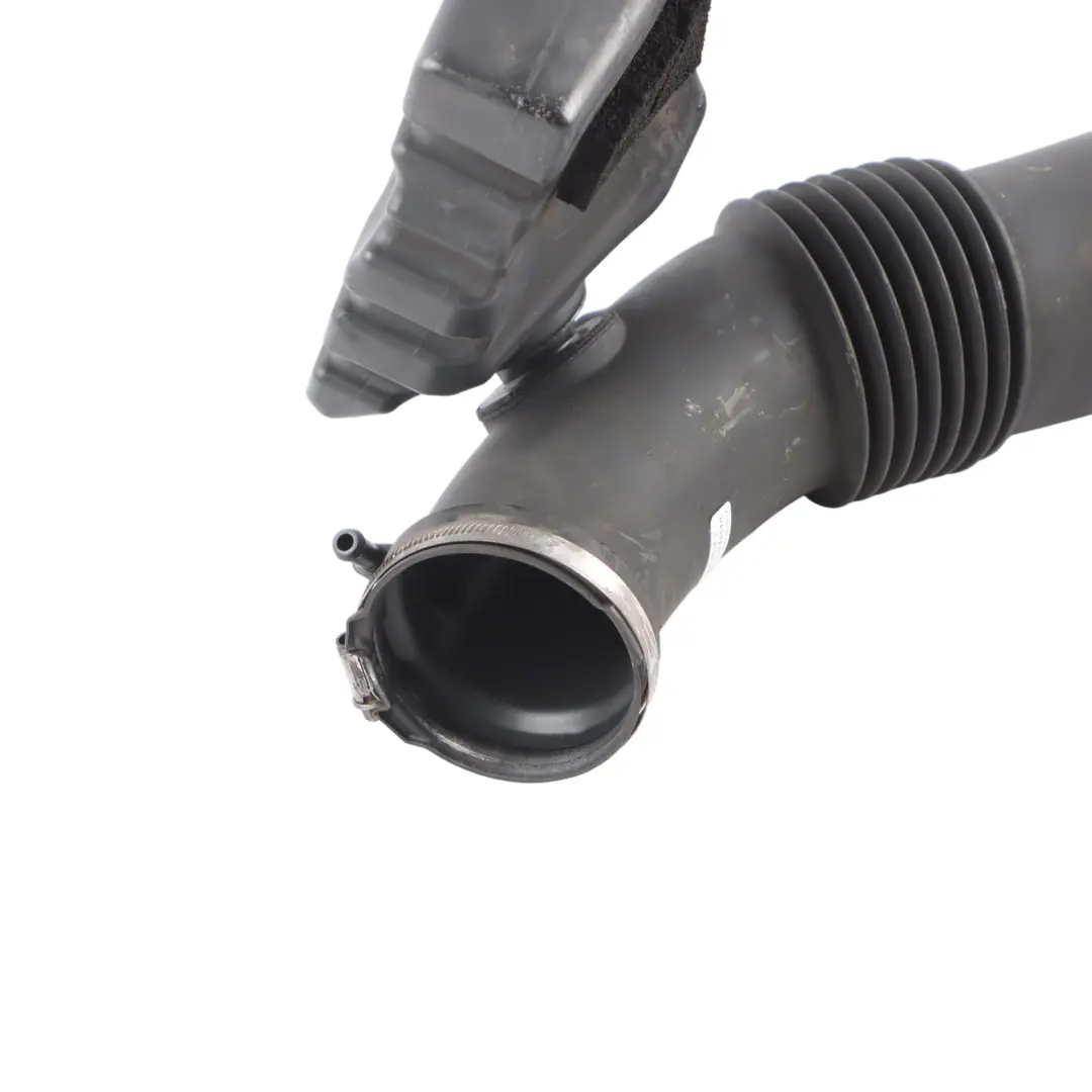 Benzynowa Rura Dolotu Powietrza do Audi A4 B8 3.2 FSI o numerze 06E129629H Audi A4 B8 3.2 FSI Benzynowa Rura Dolotu Powietrza - SKU 06E129629H - Numer Części 06E129629H