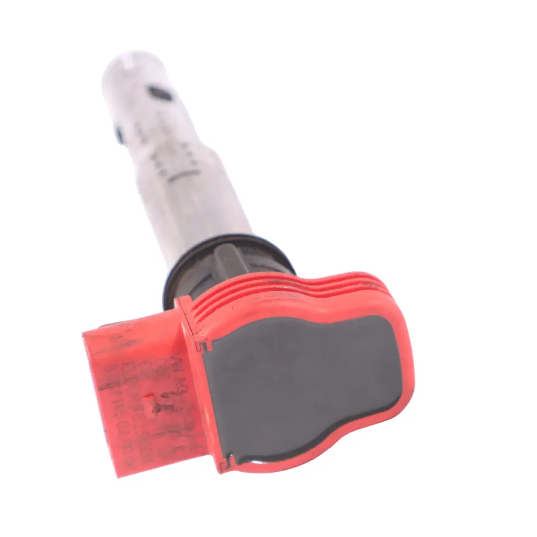 Cewka Zapłonowa do VW Touareg Audi A4 B7 A6 C6 A8 Benzyna o numerze 06E905115E VW Touareg Audi A4 B7 A6 C6 A8 Benzyna Cewka Zapłonowa - SKU 06E905115E - Numer Części 06E905115E