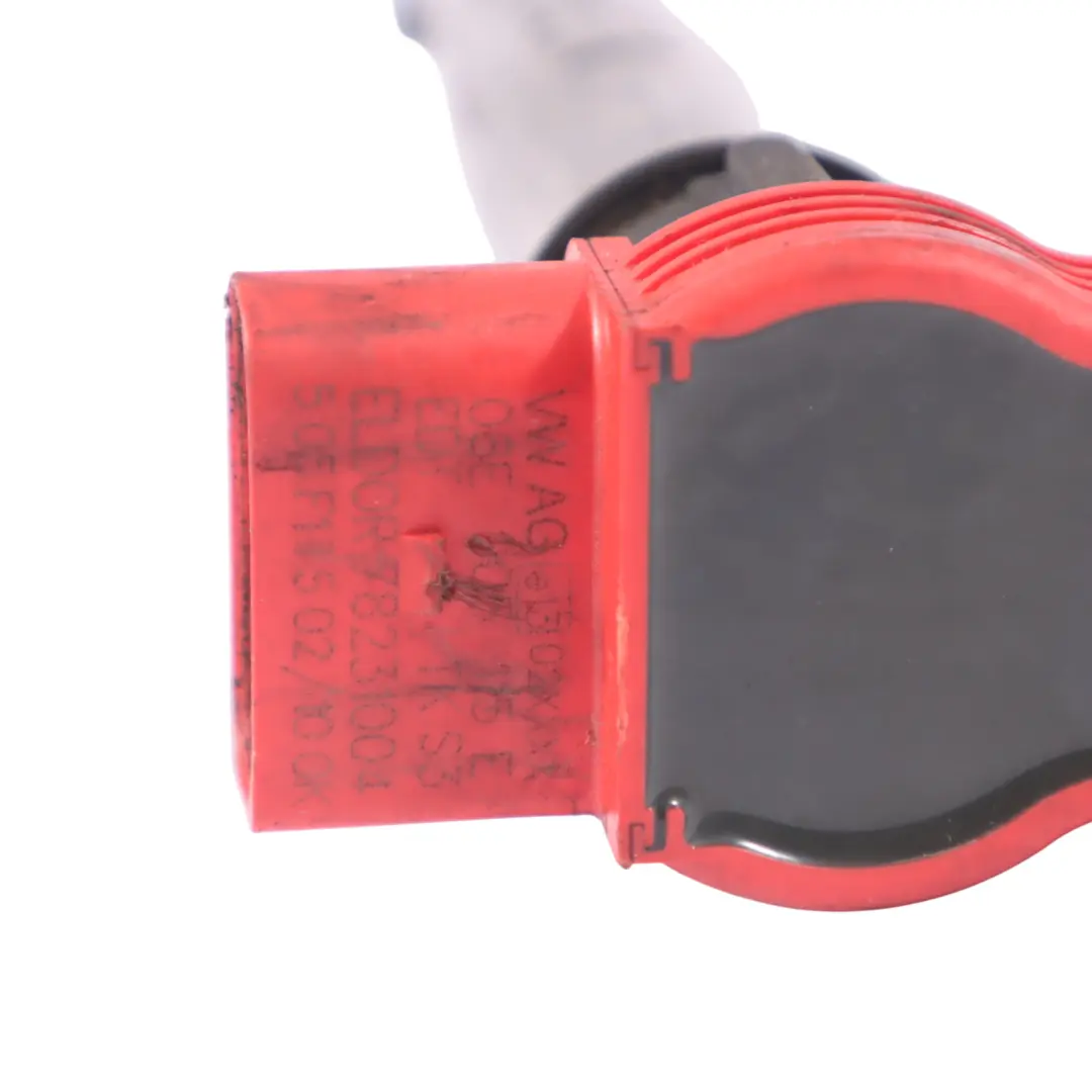 Bobine allumage pour moteur essence pour VW Touareg Audi A4 B7 A6 C6 à propos du numéro de pièce 06E905115E VW Touareg Audi A4 B7 A6 C6 Bobine allumage pour moteur essence - SKU 06E905115E - Numéro de pièce 06E905115E