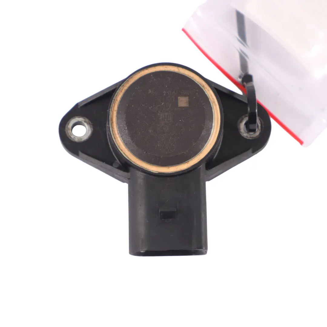 Sensore pressione differenziale collettore di aspirazione per Audi S5 8T con numero di parte 06E907386C Audi S5 8T Sensore pressione differenziale collettore di aspirazione - SKU 06E907386C - Numero di parte 06E907386C