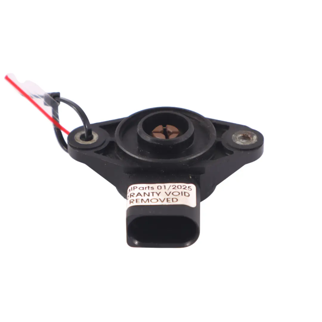 Sensore pressione differenziale collettore di aspirazione per Audi S5 8T con numero di parte 06E907386C Audi S5 8T Sensore pressione differenziale collettore di aspirazione - SKU 06E907386C - Numero di parte 06E907386C