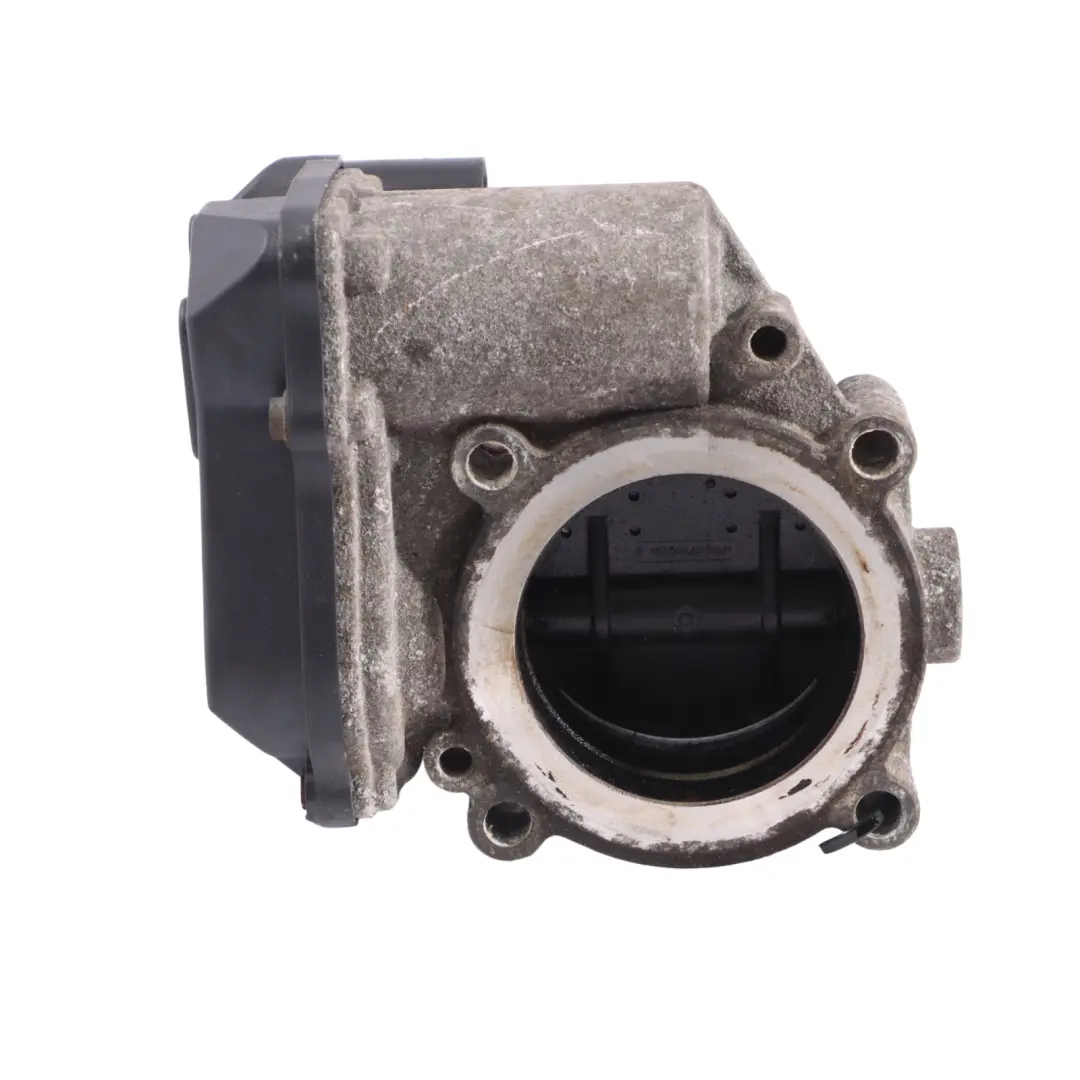 Benzin Drossel Klappe Ventil Klappe für Audi TT 8J 1.8 TFSI mit Teilenummer 06F133062Q Audi TT 8J 1.8 TFSI Benzin Drossel Klappe Ventil Klappe - SKU 06F133062Q - Teilenummer 06F133062Q