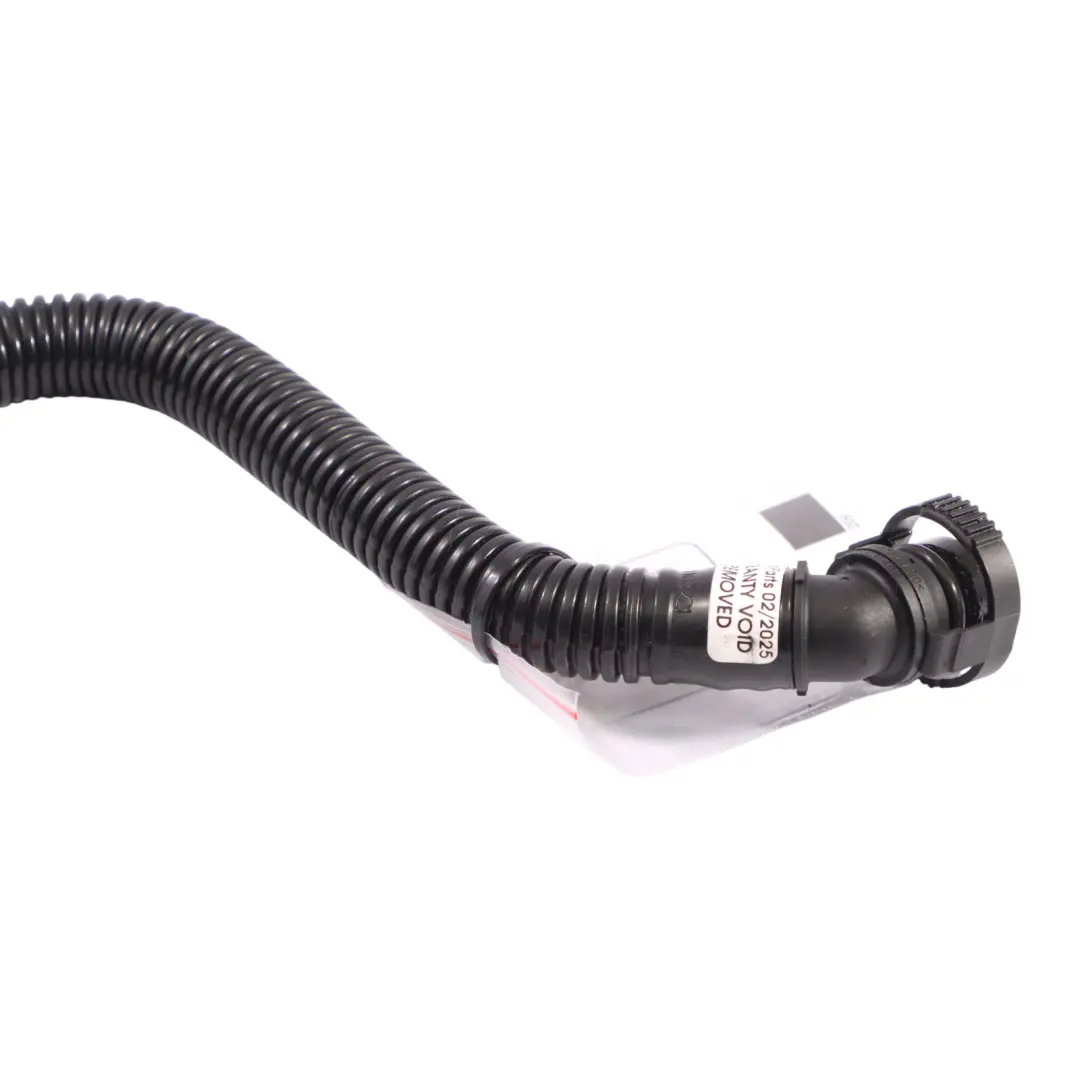 Serbatoio Sfiato Linea Tubo Ventilazione per Audi TT 8J 1.8 TFSI con numero di parte 06J103221 Audi TT 8J 1.8 TFSI Serbatoio Sfiato Linea Tubo Ventilazione - SKU 06J103221-1 - Numero di parte 06J103221