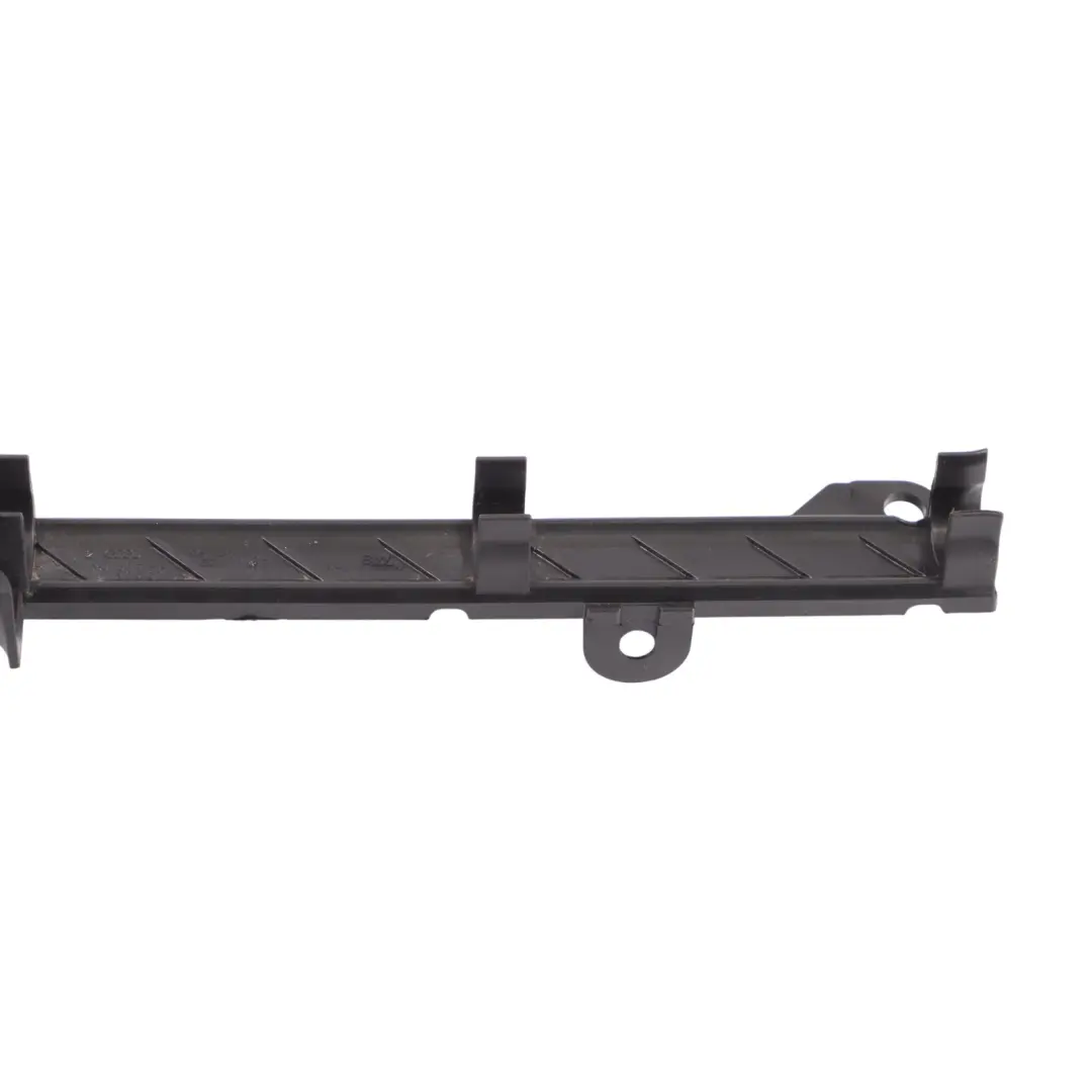 Support Connecteur Tuyau Liquide Refroidissement Par Eau Audi TT 8J - SKU 06J133519A - Numéro de pièce 06J133519A