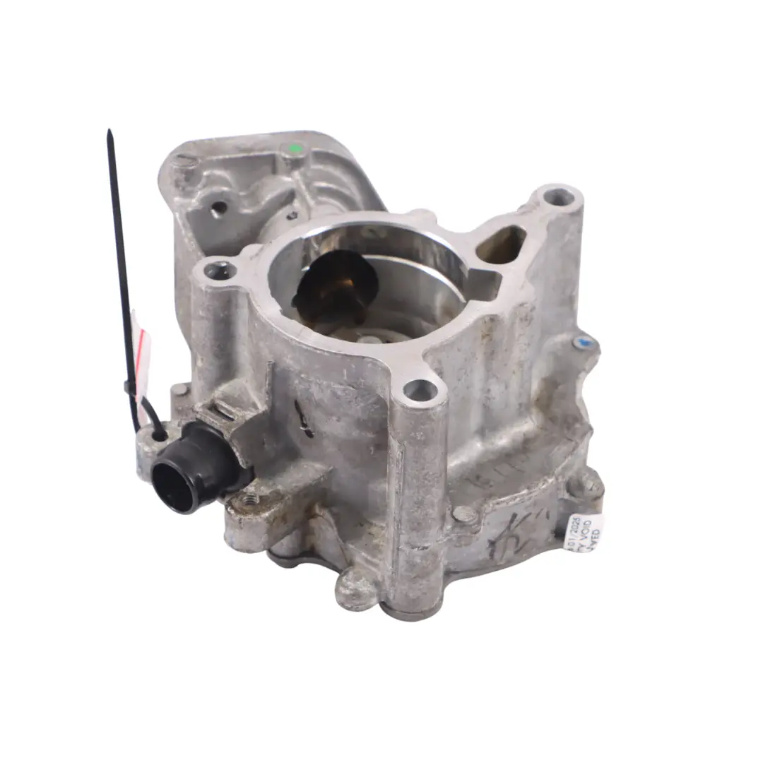 Audi Q5 FY 2.0 TFSI DAXB Pompa del vuoto del motore a benzina - SKU 06K145100BB - Numero di parte 06K145100BB