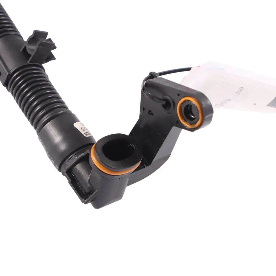 DAXB DAXC Tubo flessibile sfiato basamento per Audi Q5 FY 2.0 TFSI con numero di parte 06L103213AE Audi Q5 FY 2.0 TFSI DAXB DAXC Tubo flessibile sfiato basamento - SKU 06L103213AE - Numero di parte 06L103213AE