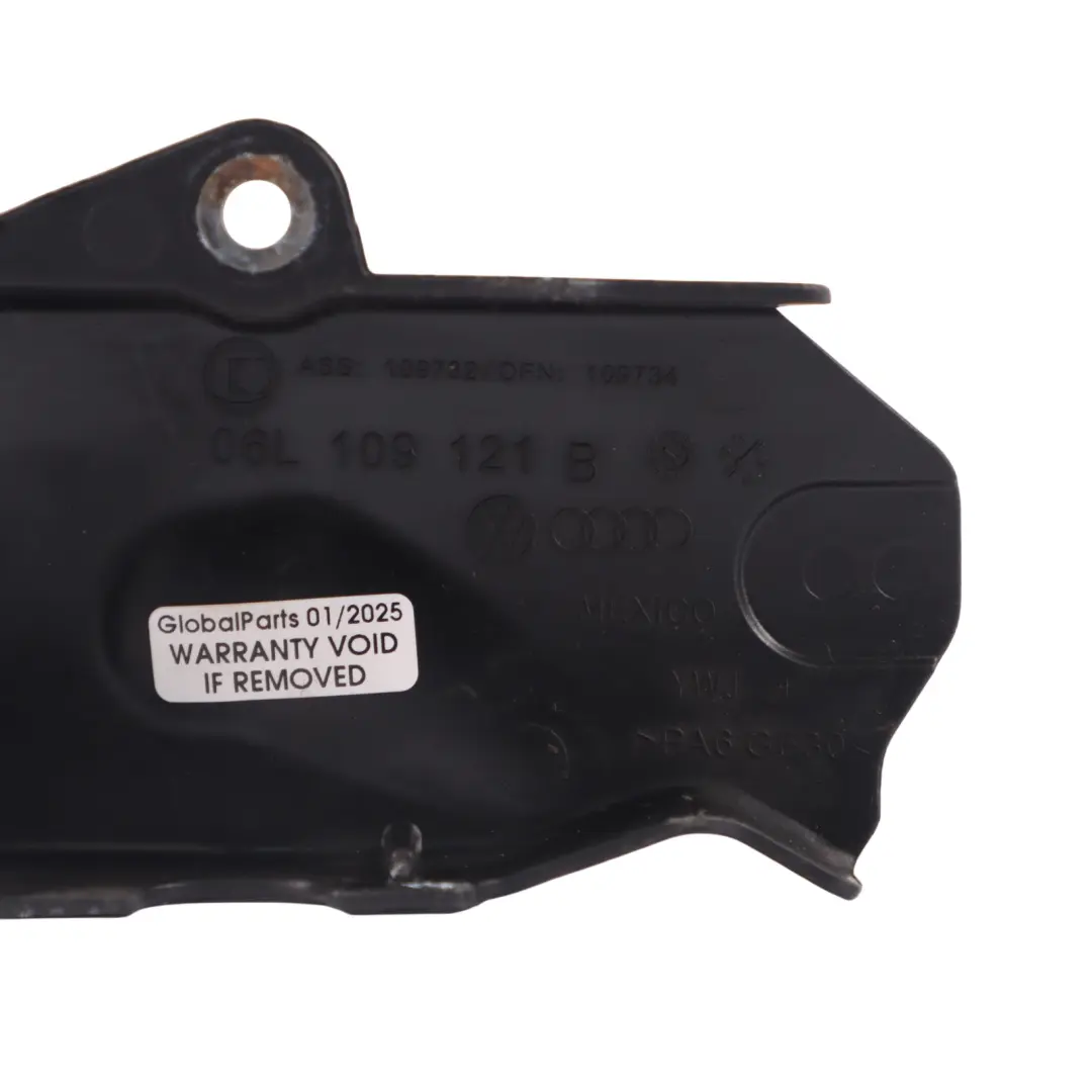 Panel cubierta correa distribución motor gasolina para Audi Q5 FY 2.0 TFSI con número de pieza 06L109121B Audi Q5 FY 2.0 TFSI Panel cubierta correa distribución motor gasolina - SKU 06L109121B - Número de pieza 06L109121B