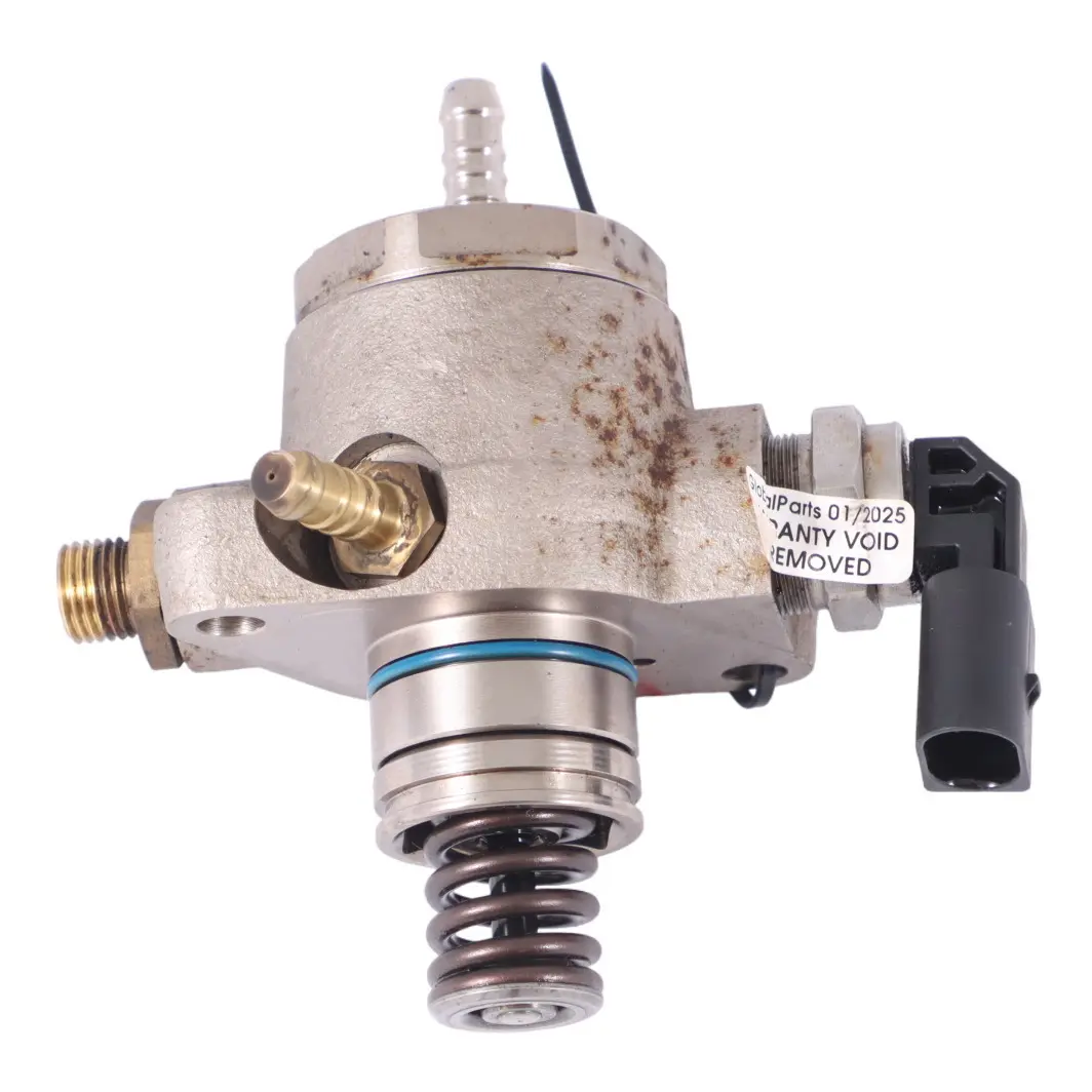 Pompa carburante alta pressione 06L127025M per Audi S1 8X S3 8V VW Golf Mk7 2.0 TFSI con numero di parte 06L127025R Audi S1 8X S3 8V VW Golf Mk7 2.0 TFSI Pompa carburante alta pressione 06L127025M - SKU 06L127025R - Numero di parte 06L127025R