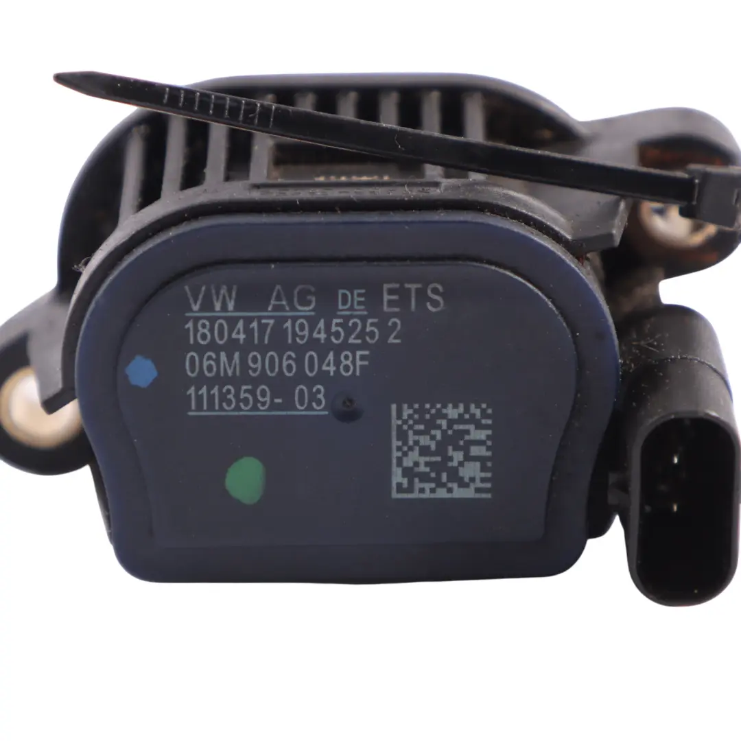 Solenoid Valve Adjustment Unit Camshaft to Audi A4 S4 B9 S5 F5 3.0 TFSI with Part number 06M121013C Audi A4 S4 B9 S5 F5 3.0 TFSI Solenoid Valve Adjustment Unit Camshaft - SKU 06M906048F - Part number 06M121013C