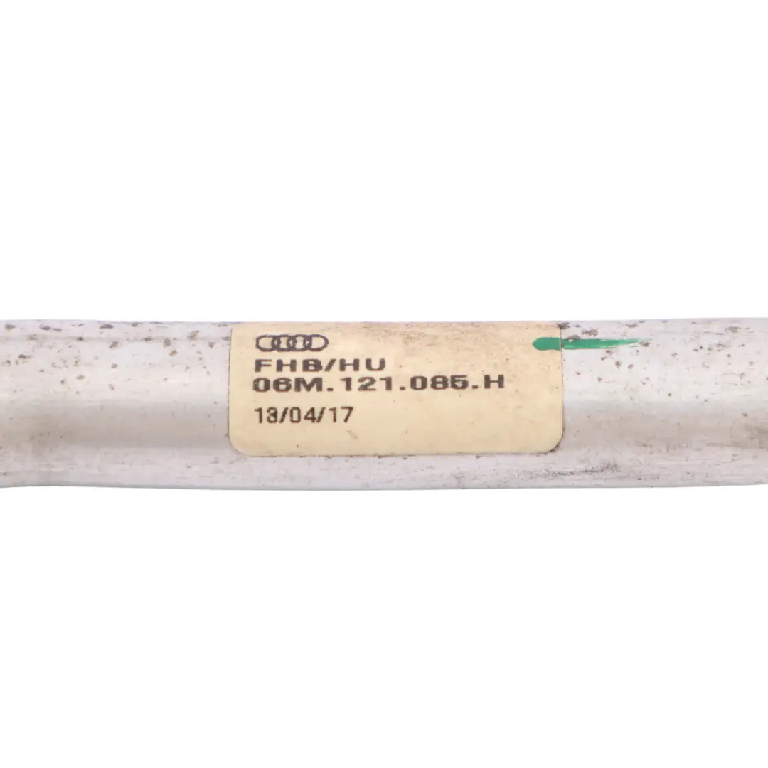 Wasser Kühlmittelrohr Schlauch Leitung für Audi A4 S4 B9 VW Touareg mit Teilenummer 06M121085H Audi A4 S4 B9 VW Touareg Wasser Kühlmittelrohr Schlauch Leitung - SKU 06M121085H - Teilenummer 06M121085H