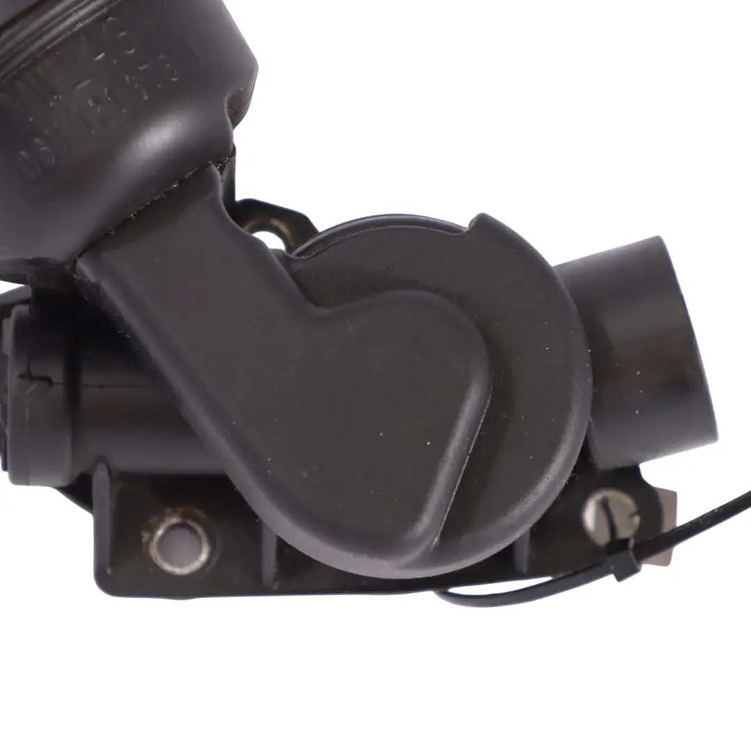 Audi A4 S4 B9 3.0 TFSI Benzyna Zawór Wody - SKU 06M121678F - Numer Części 06M121678F