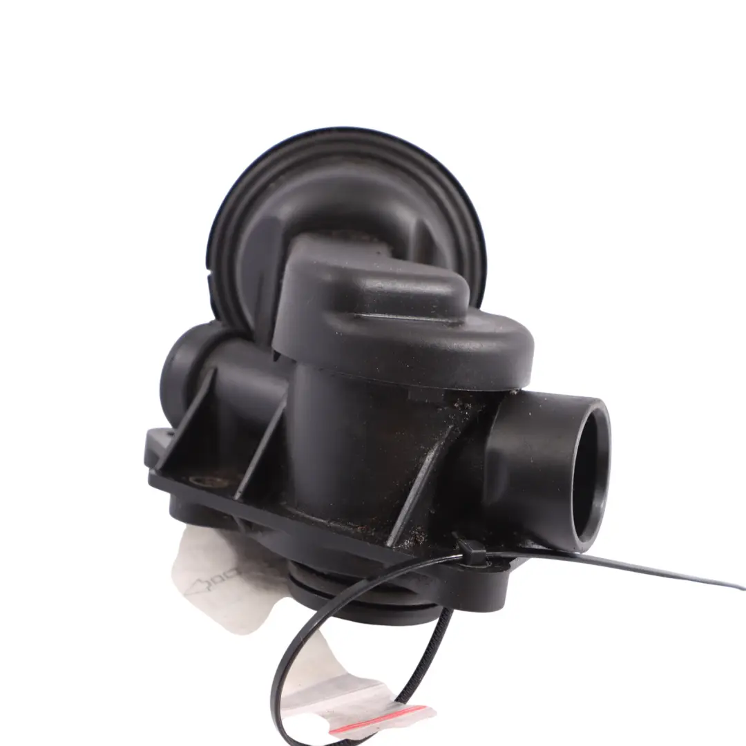 Acqua Refrigerante Valvola Termo Pneumatica per Audi A4 S4 B9 3.0 TFSI con numero di parte 06M121678F Audi A4 S4 B9 3.0 TFSI Acqua Refrigerante Valvola Termo Pneumatica - SKU 06M121678F - Numero di parte 06M121678F