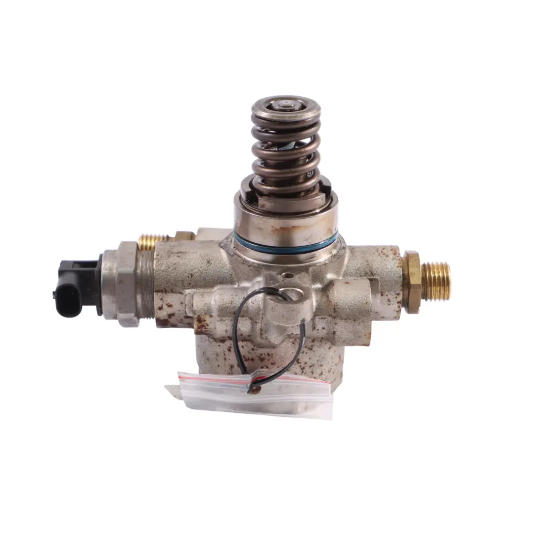  Kraftstoff Pumpe Audi A4 S4 B9 A5 S5 F5 3.0 Benzin Hochdruck - SKU 06M127026H - Teilenummer 06M127026H