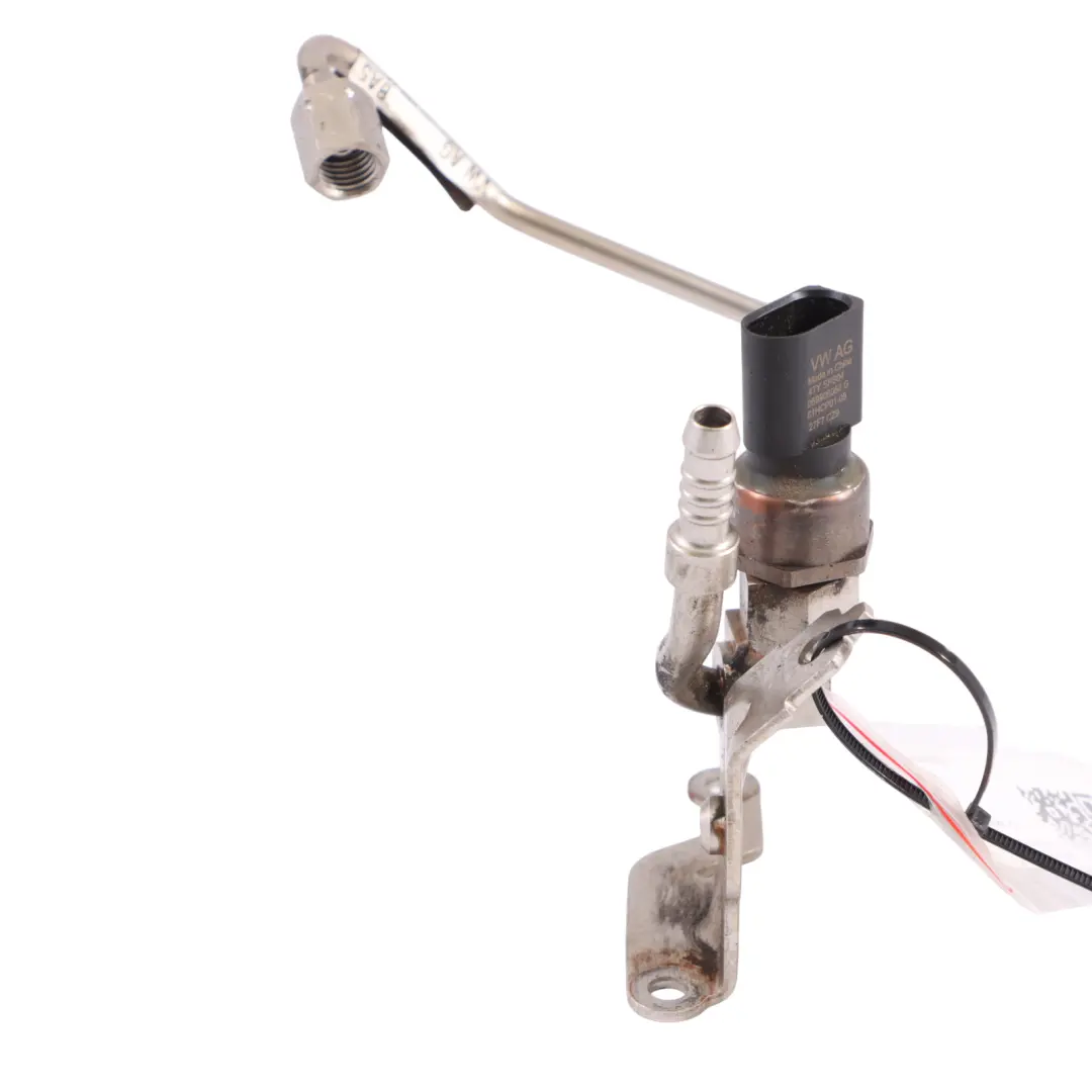 CWGD Benzina Iniezione Tubo Linea per Audi A4 S4 B9 3.0 TFSI con numero di parte 06M127503M Audi A4 S4 B9 3.0 TFSI CWGD Benzina Iniezione Tubo Linea - SKU 06M127503M - Numero di parte 06M127503M