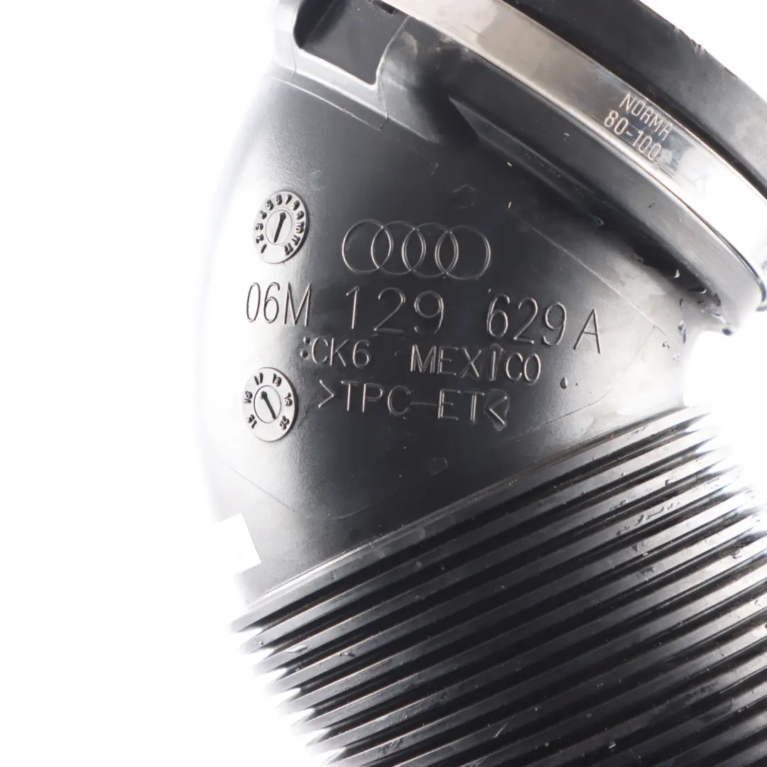 Benzina Presa Aria Canale Guida Tubo Flessibile per Audi SQ5 FY 3.0 TFSI con numero di parte 06M129629A Audi SQ5 FY 3.0 TFSI Benzina Presa Aria Canale Guida Tubo Flessibile - SKU 06M129629A - Numero di parte 06M129629A