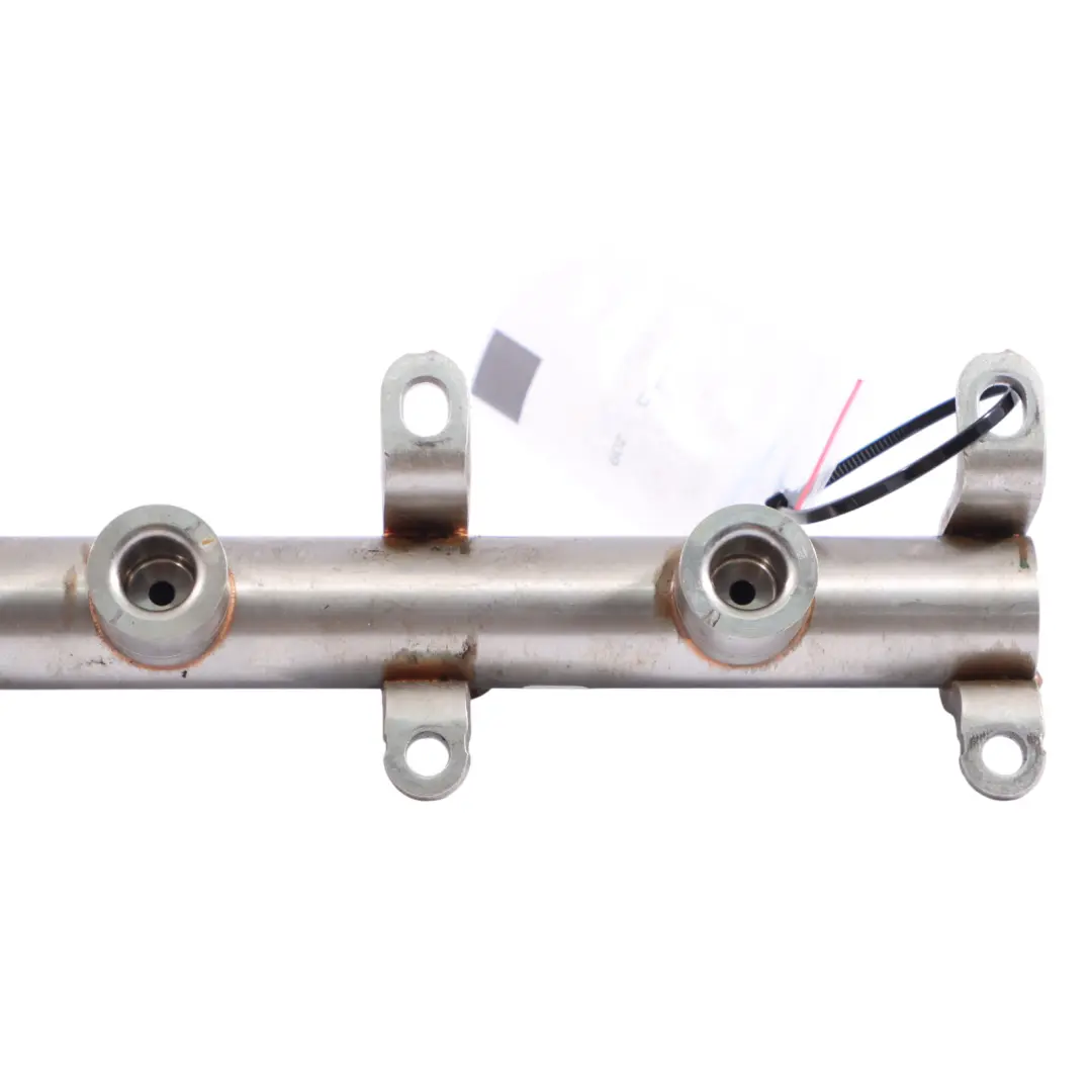 Audi S4 B9 Q5 FY 3.0 TFSI Fuel Injectors Left N/S Injection Rail - SKU 06M133315L - Part number 06M133315L