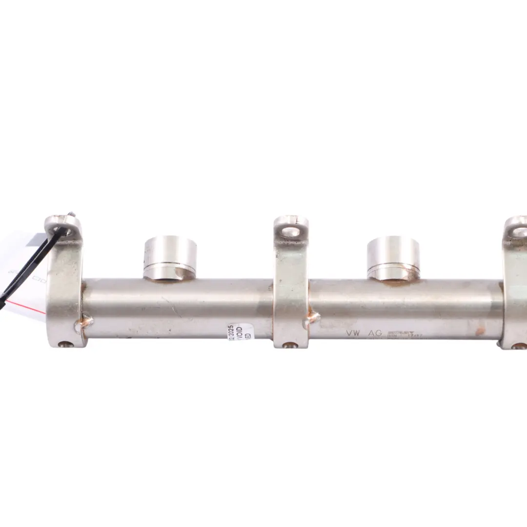 Kraftstoffverteiler Einspritzleiste für Audi S4 B9 Q5 FY 3.0 TFSI mit Teilenummer 06M133315L Audi S4 B9 Q5 FY 3.0 TFSI Kraftstoffverteiler Einspritzleiste - SKU 06M133315L - Teilenummer 06M133315L