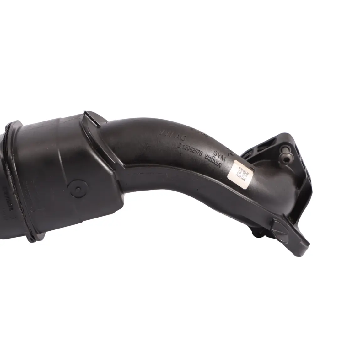CWGD Tubo De Carga De Aire Del Intercooler para Audi A4 S4 B9 3.0 TFSI con número de pieza 06M145673AT Audi A4 S4 B9 3.0 TFSI CWGD Tubo De Carga De Aire Del Intercooler - SKU 06M145673AT - Número de pieza 06M145673AT