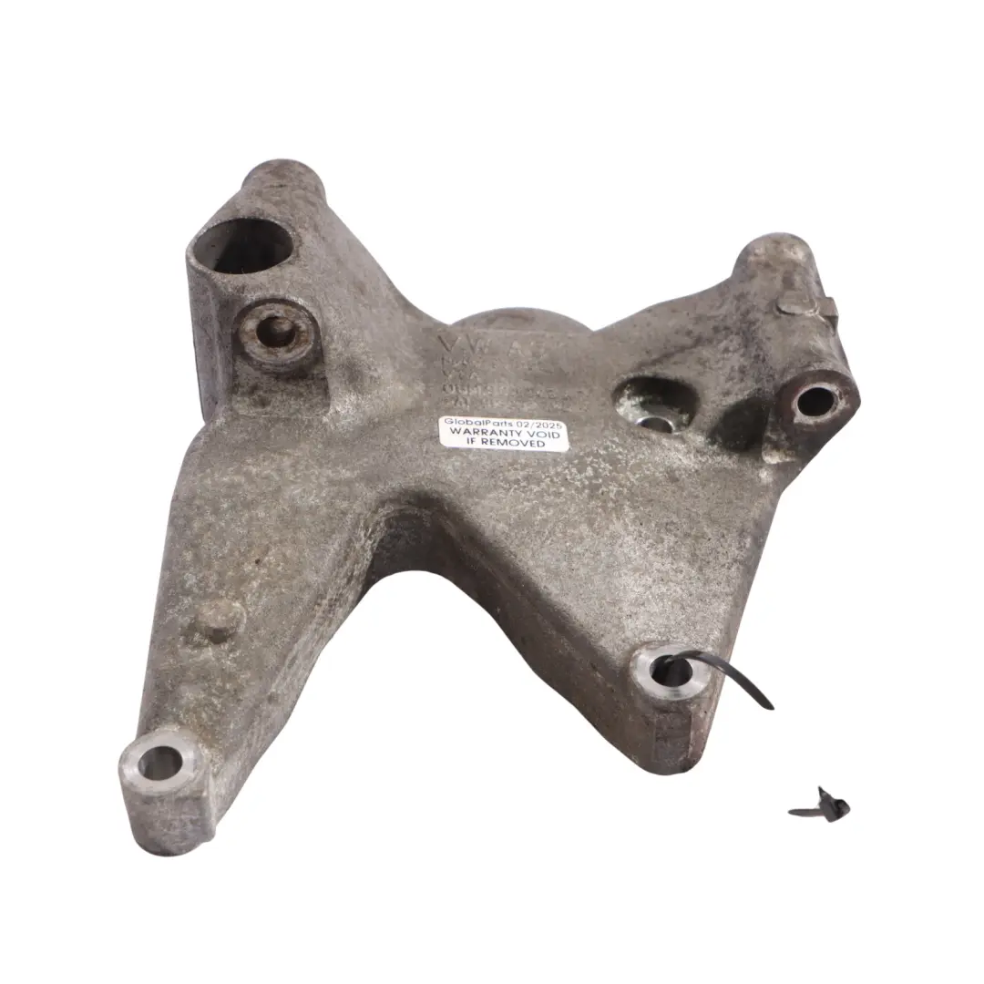 Audi A4 S4 B9 3.0 TFSI Alternator Prądnica Mocowanie Łapa - SKU 06M903143AC - Numer Części 06M903143AC