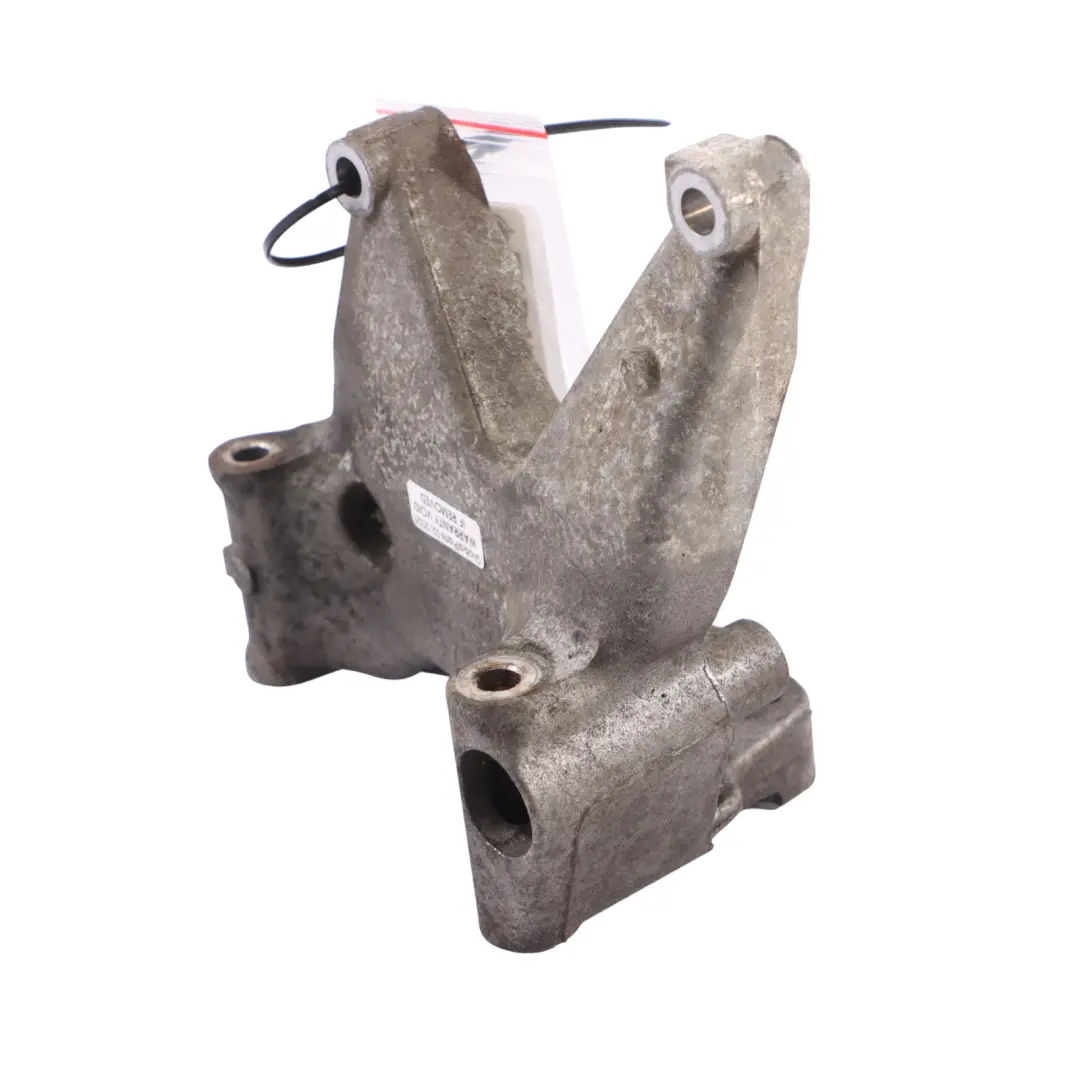 Alternador Soporte para Audi A4 S4 B9 3.0 TFSI con número de pieza 06M903143AC Audi A4 S4 B9 3.0 TFSI Alternador Soporte - SKU 06M903143AC - Número de pieza 06M903143AC